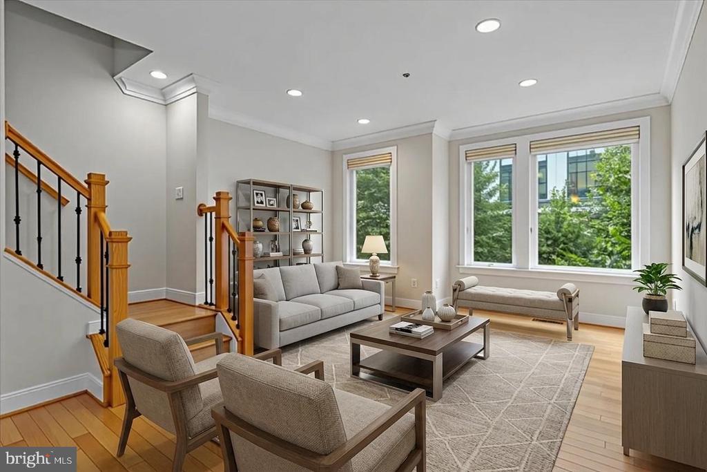 2916 PENNY LANE
