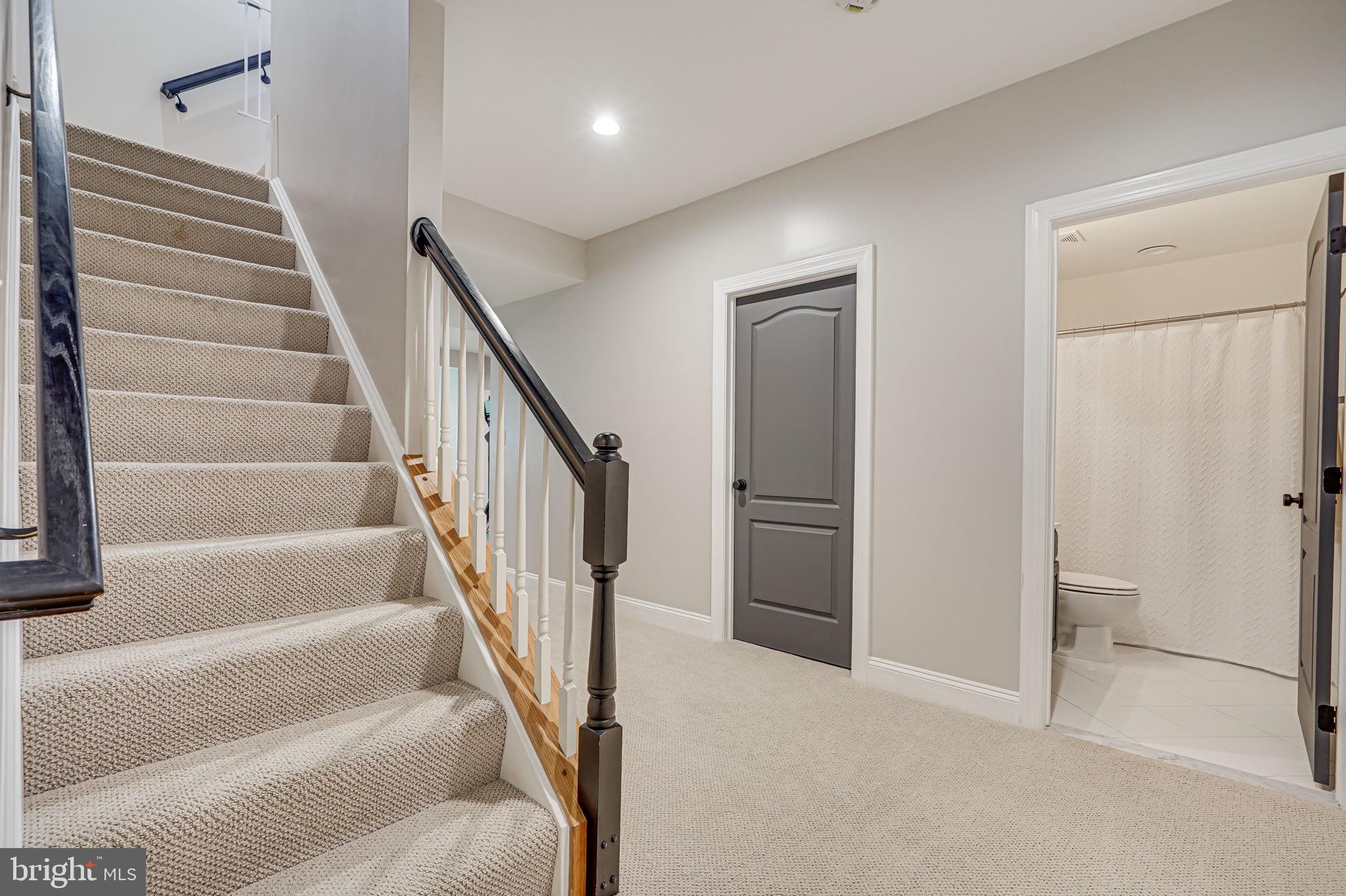 24124 Shady Knoll Cir