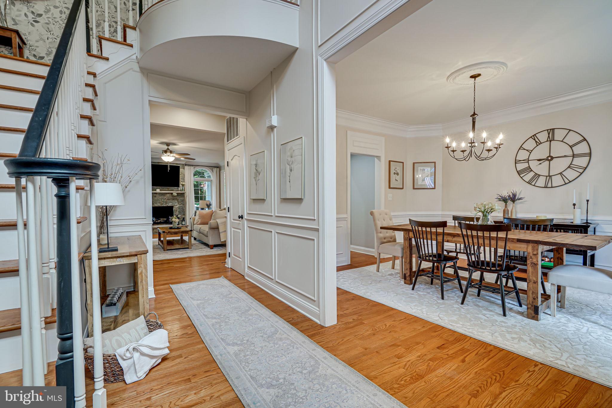 24124 Shady Knoll Cir