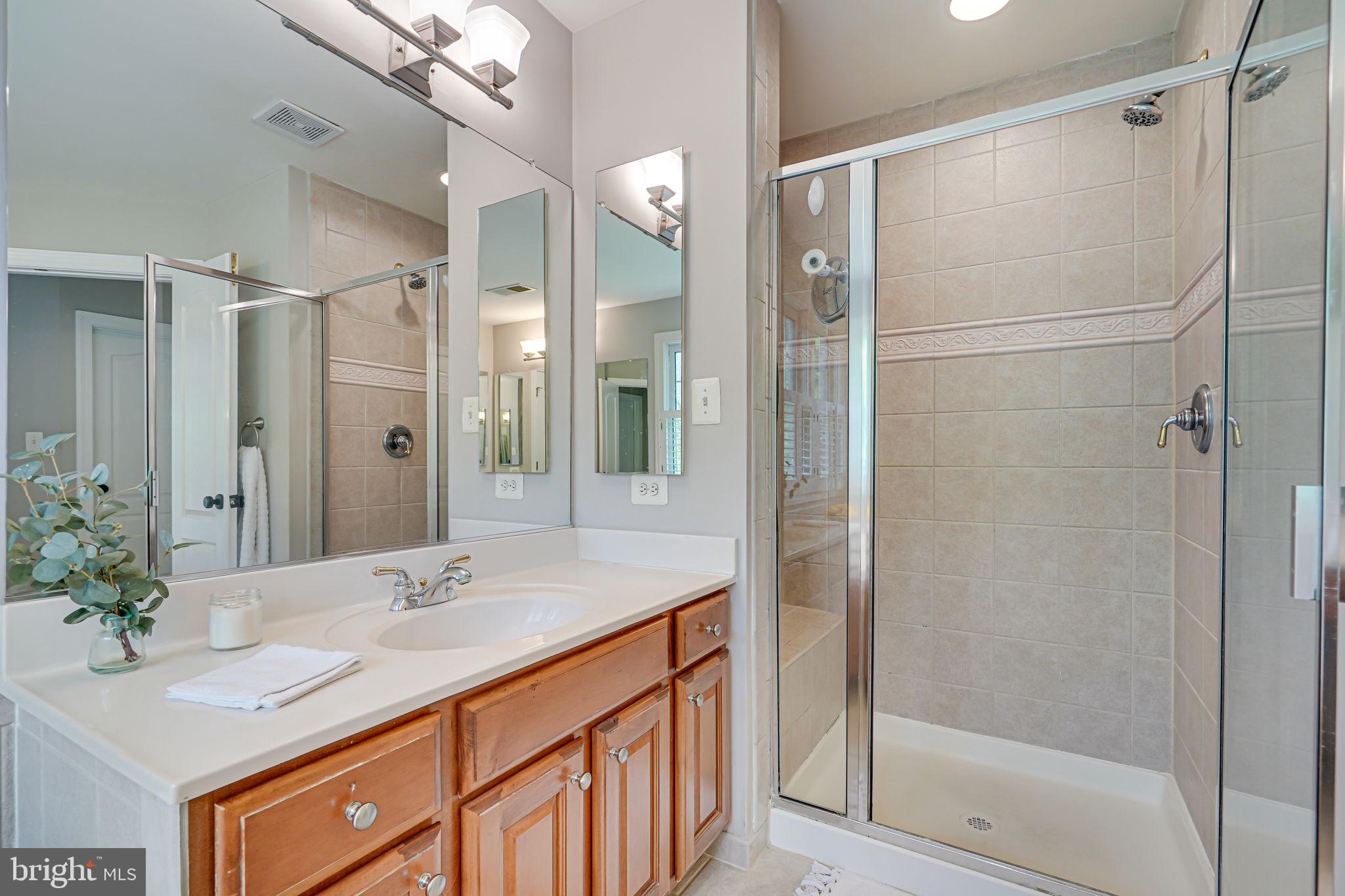 24124 Shady Knoll Cir