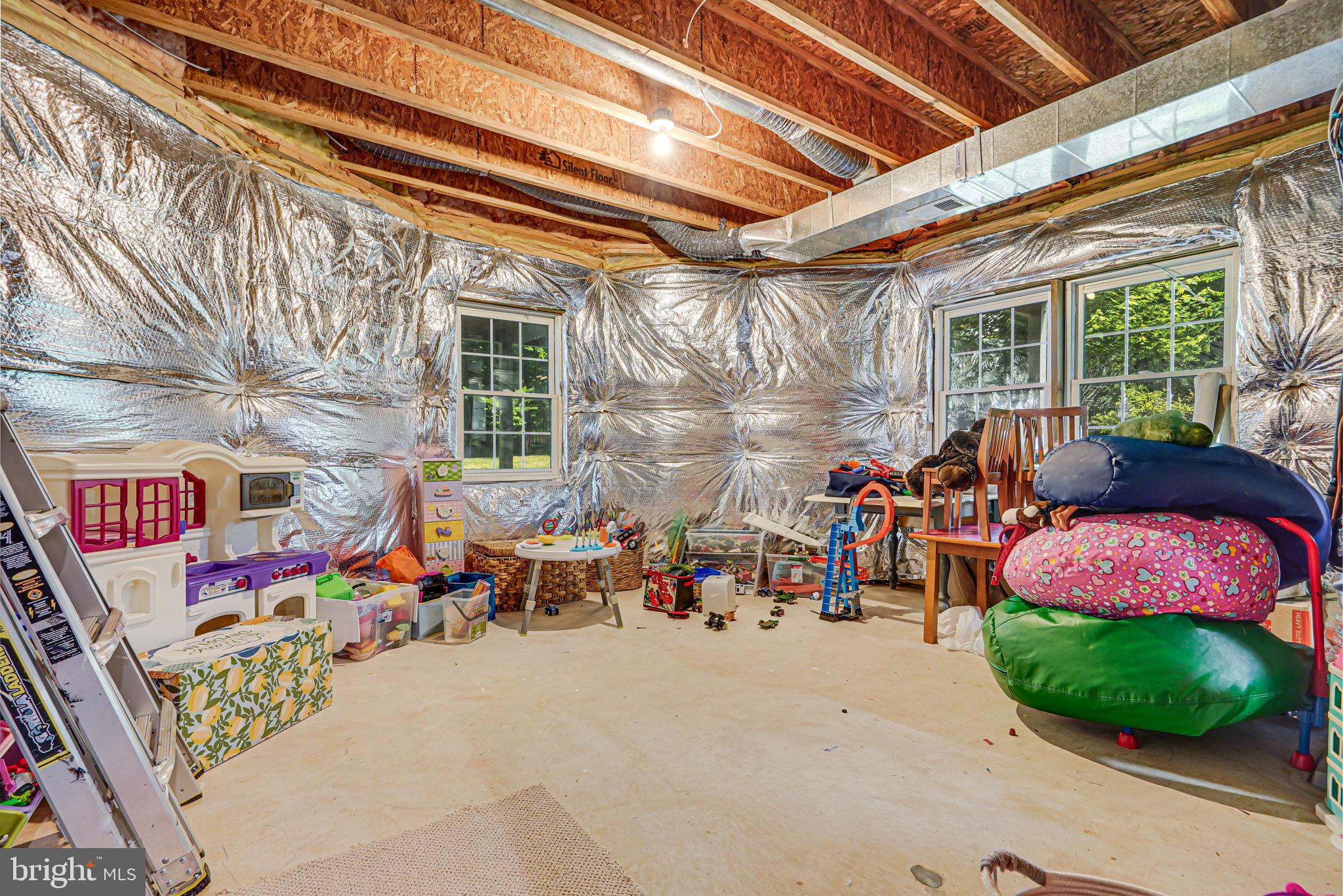 24124 Shady Knoll Cir