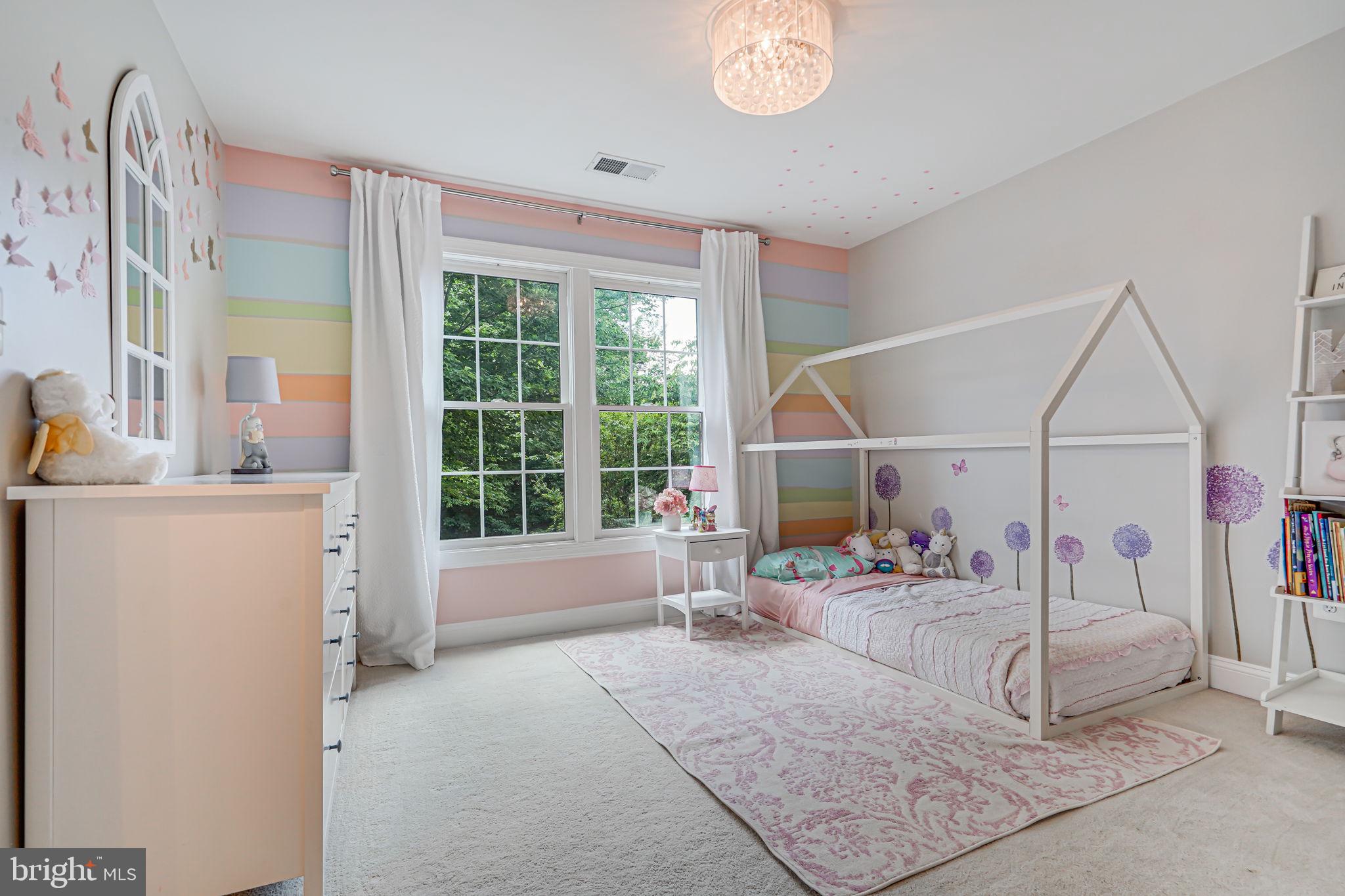 24124 Shady Knoll Cir