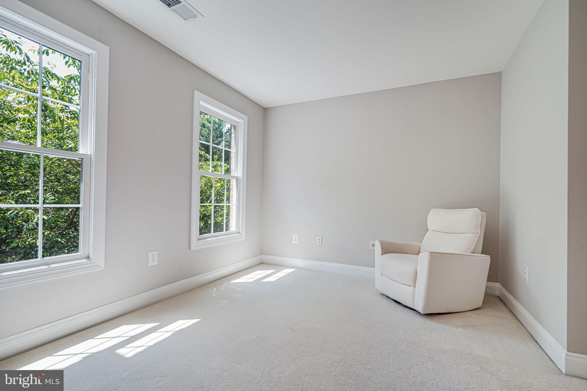 24124 Shady Knoll Cir