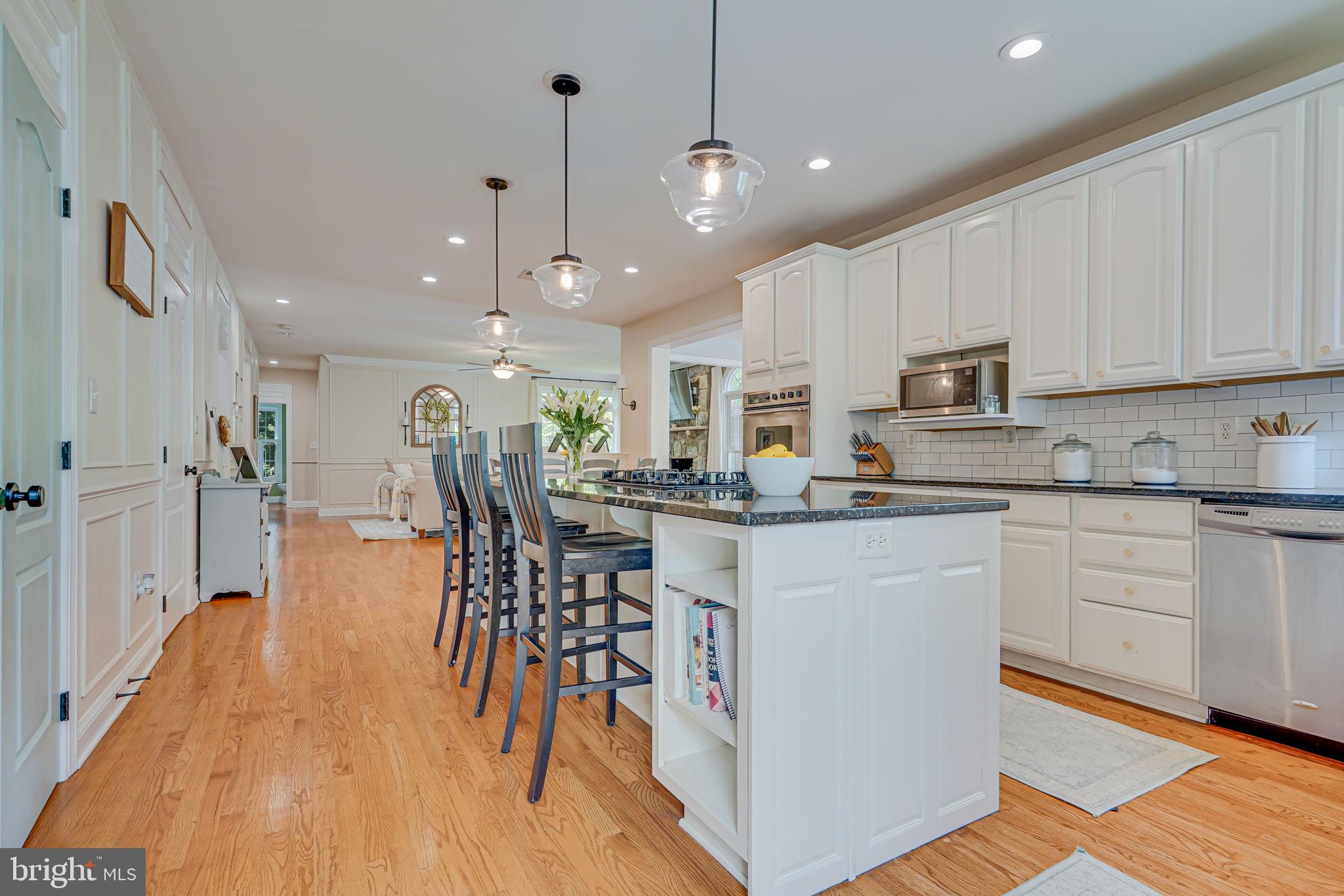 24124 Shady Knoll Cir