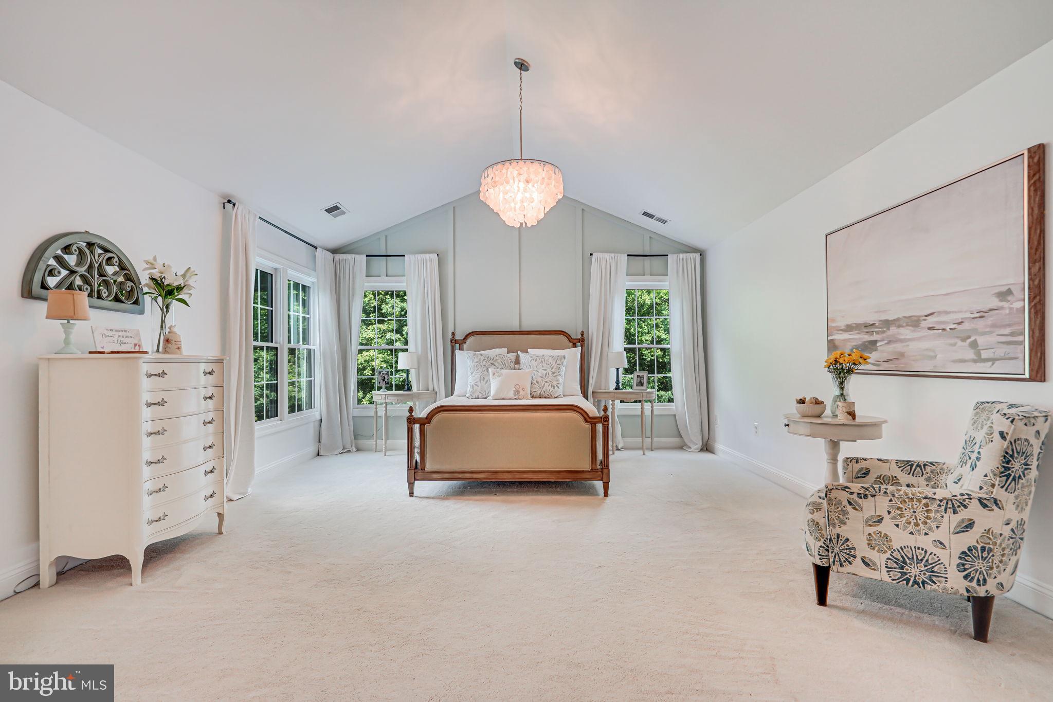 24124 Shady Knoll Cir