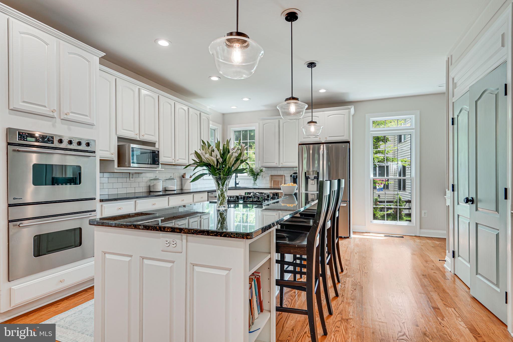 24124 Shady Knoll Cir