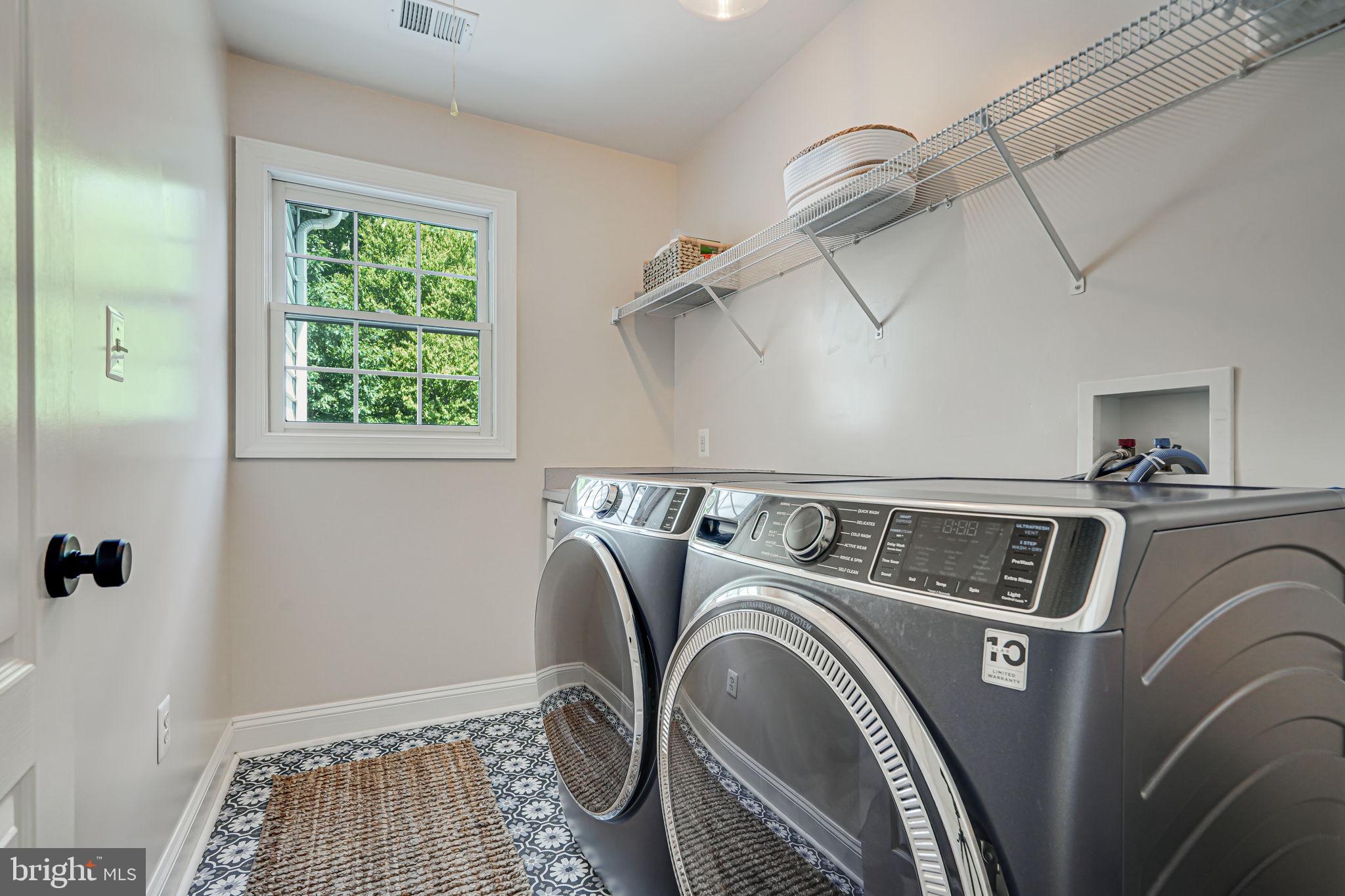 24124 Shady Knoll Cir