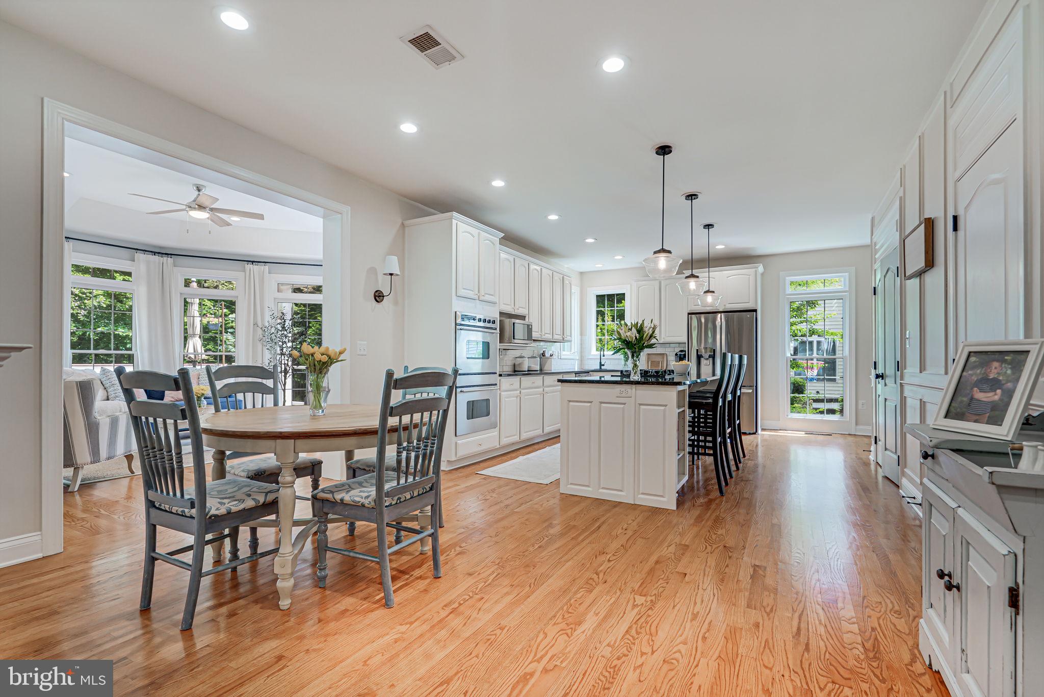 24124 Shady Knoll Cir