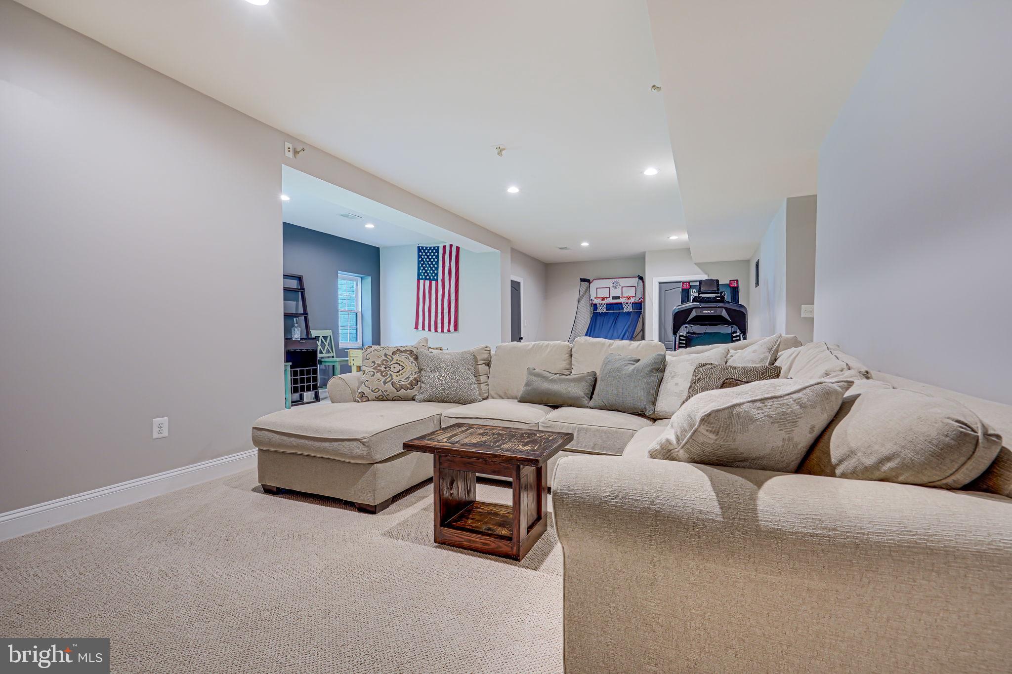 24124 Shady Knoll Cir