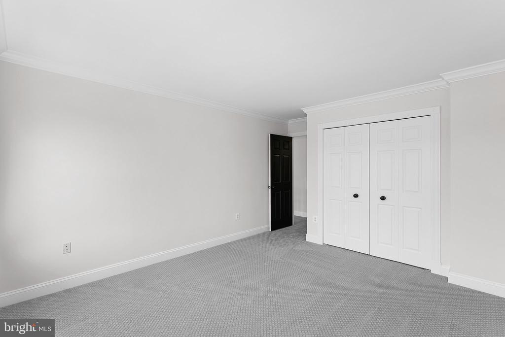 21232 Rosetta Pl