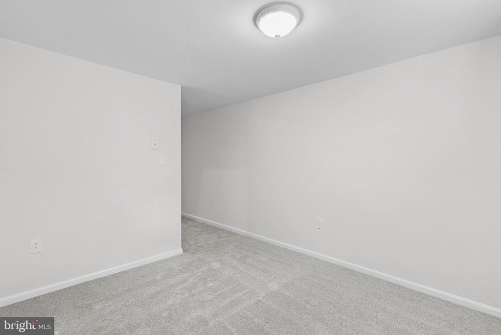 21232 Rosetta Pl
