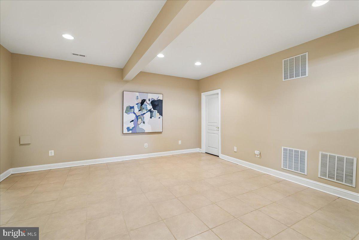 42623 TRAPPE ROCK COURT