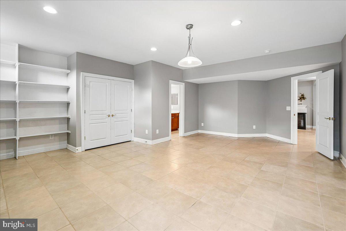 42623 TRAPPE ROCK COURT