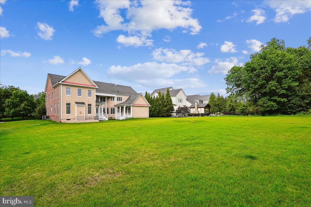 42623 TRAPPE ROCK COURT
