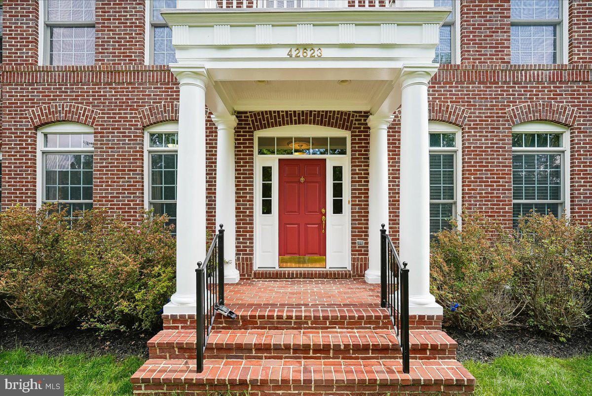 42623 TRAPPE ROCK COURT