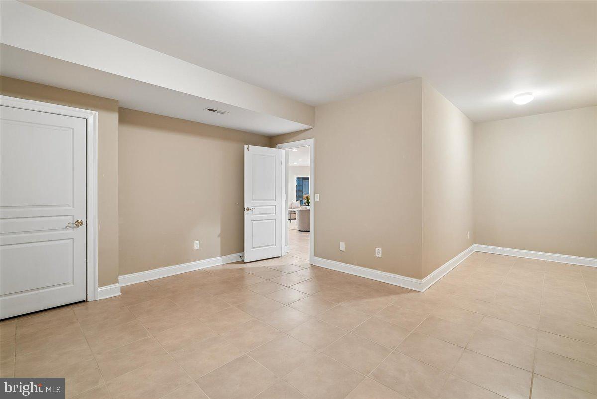 42623 TRAPPE ROCK COURT