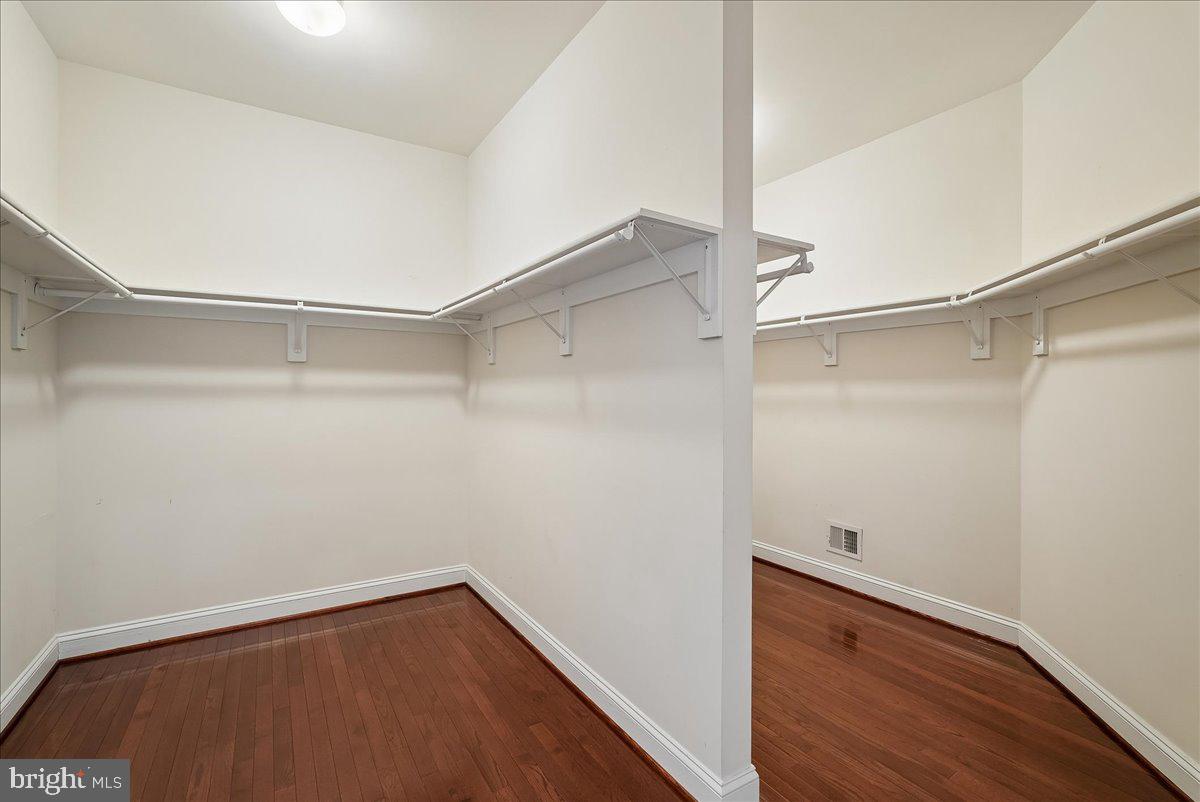 42623 TRAPPE ROCK COURT