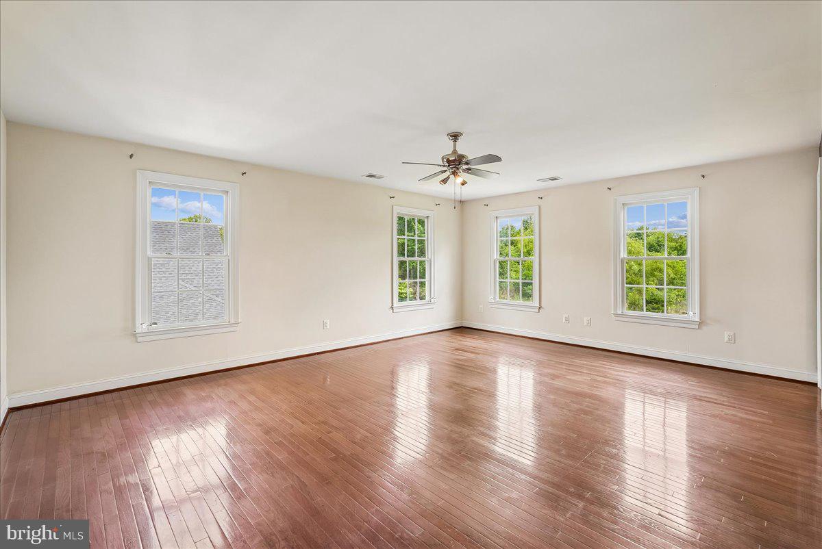 42623 TRAPPE ROCK COURT