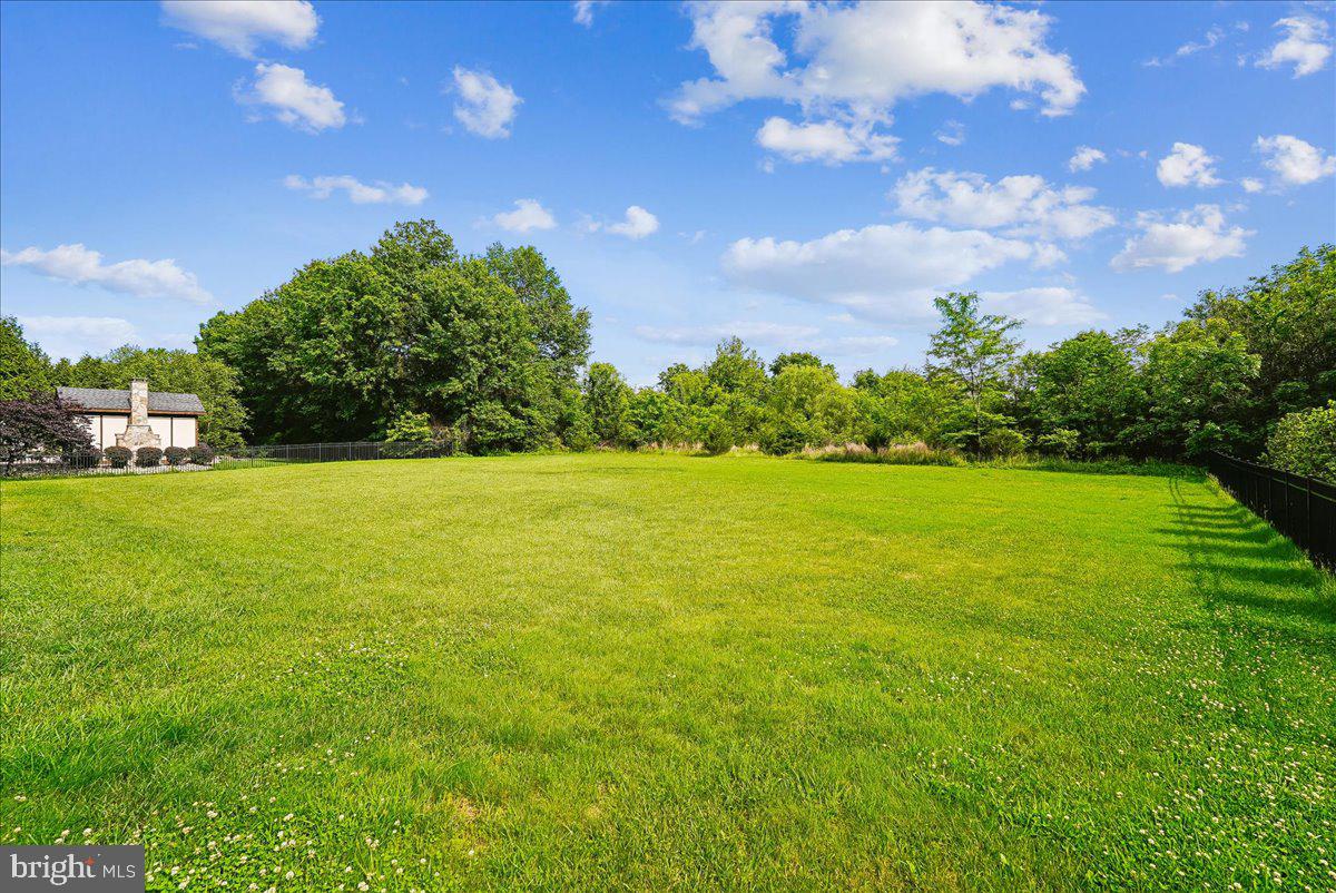 42623 TRAPPE ROCK COURT