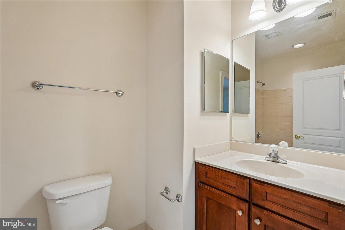 42623 TRAPPE ROCK COURT