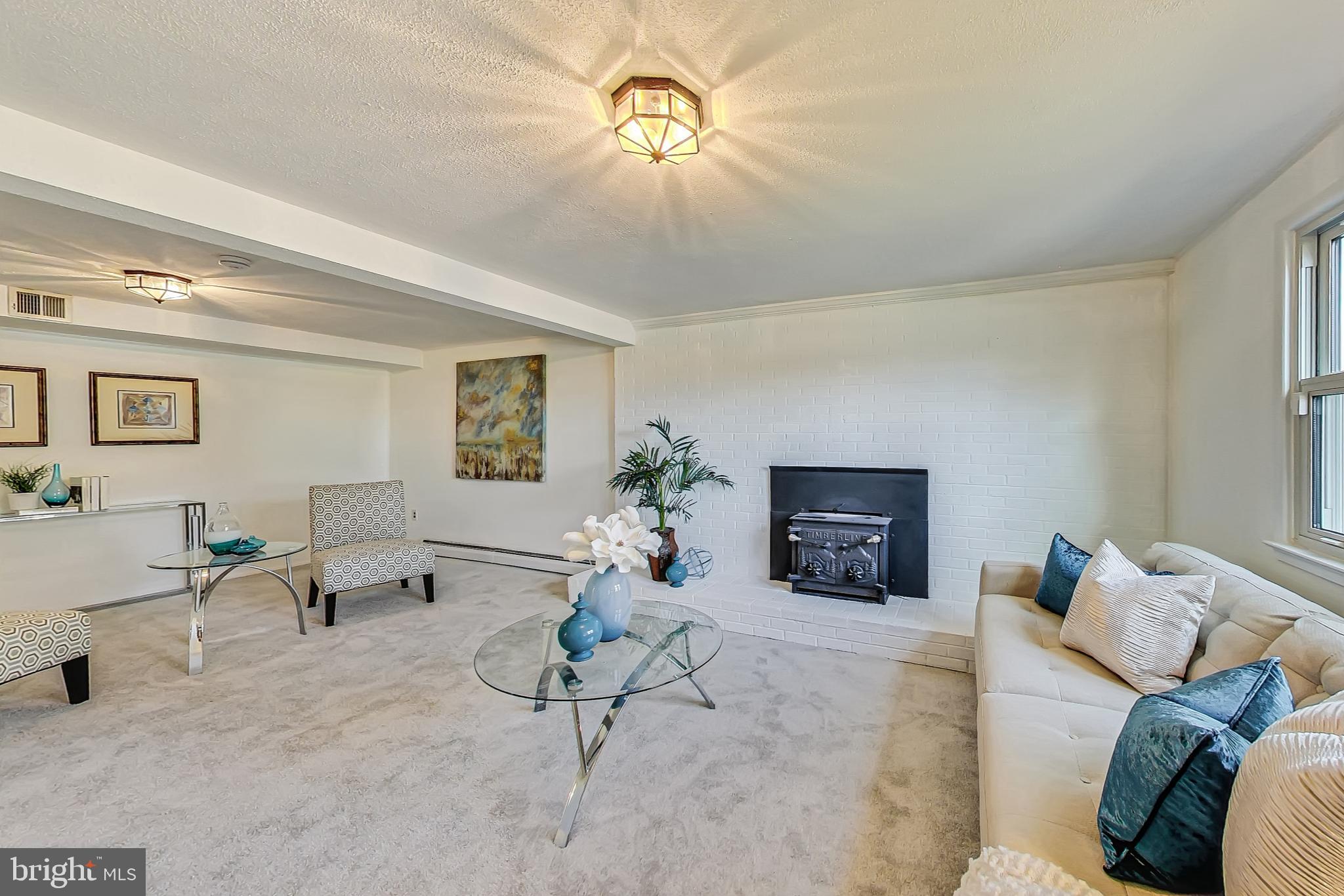 2228 Emporia Street