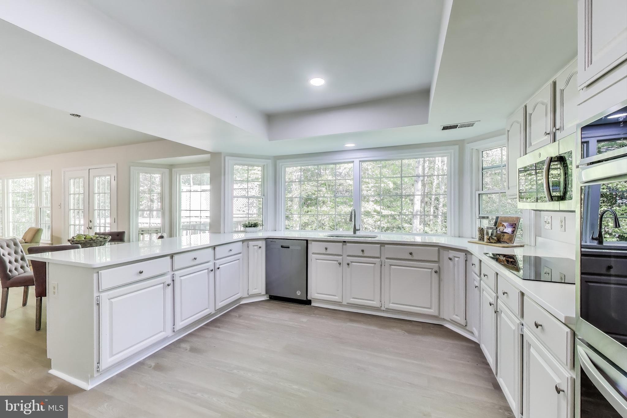 12148 Darnley Rd