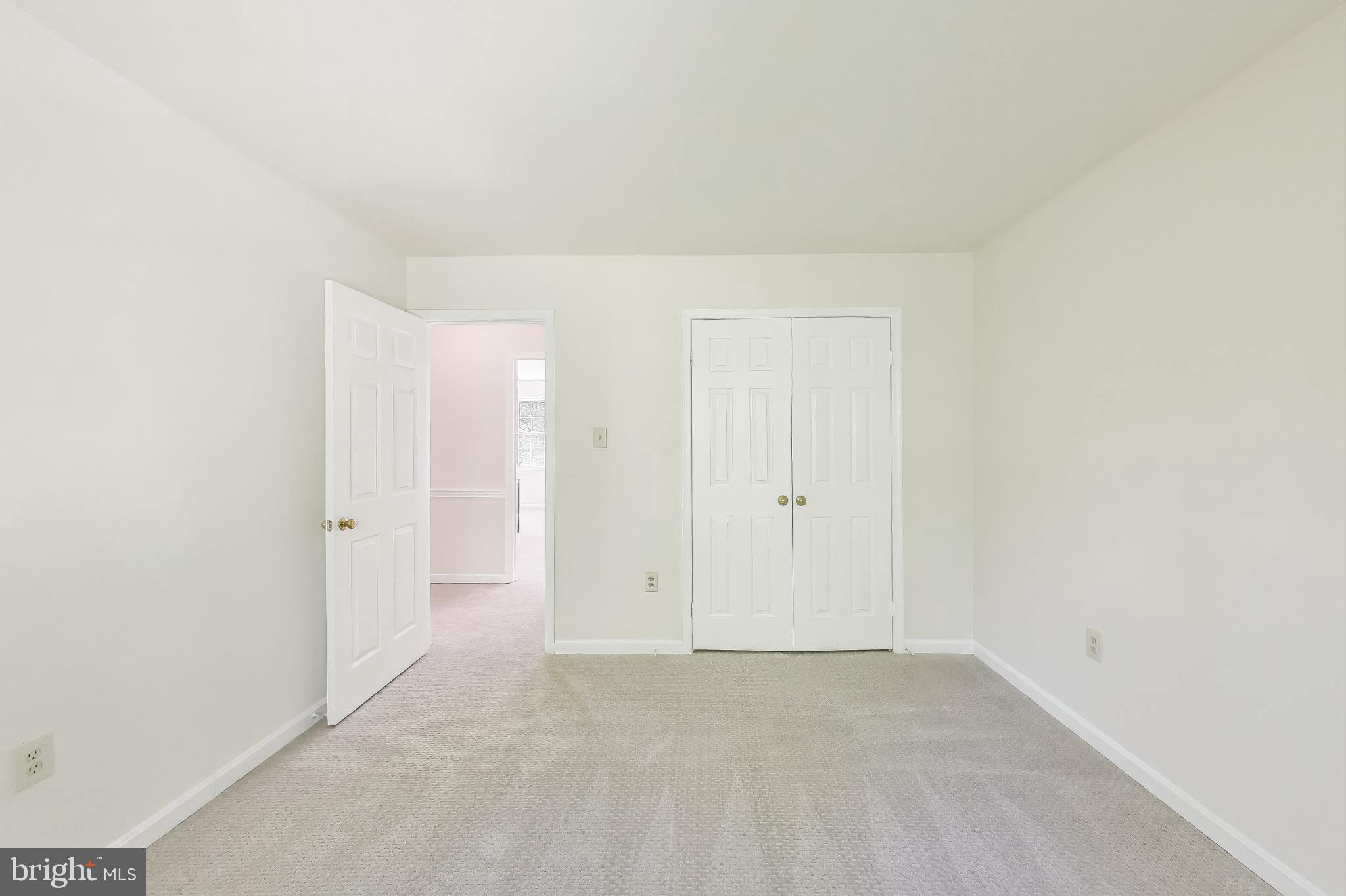 12148 Darnley Rd