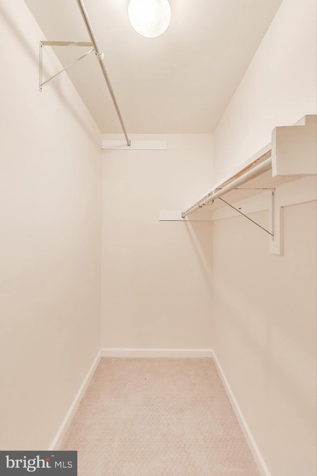 12148 Darnley Rd