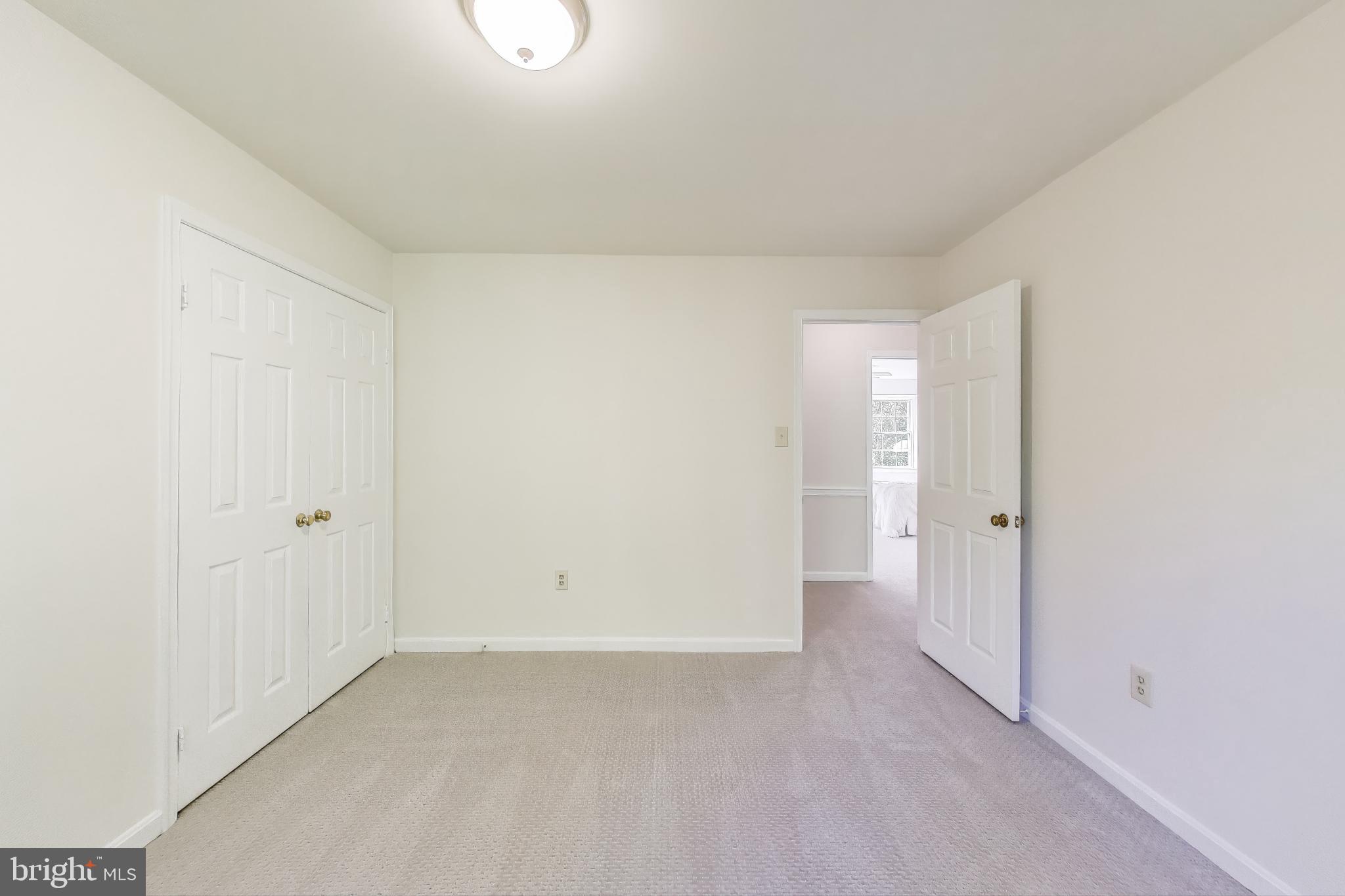 12148 Darnley Rd