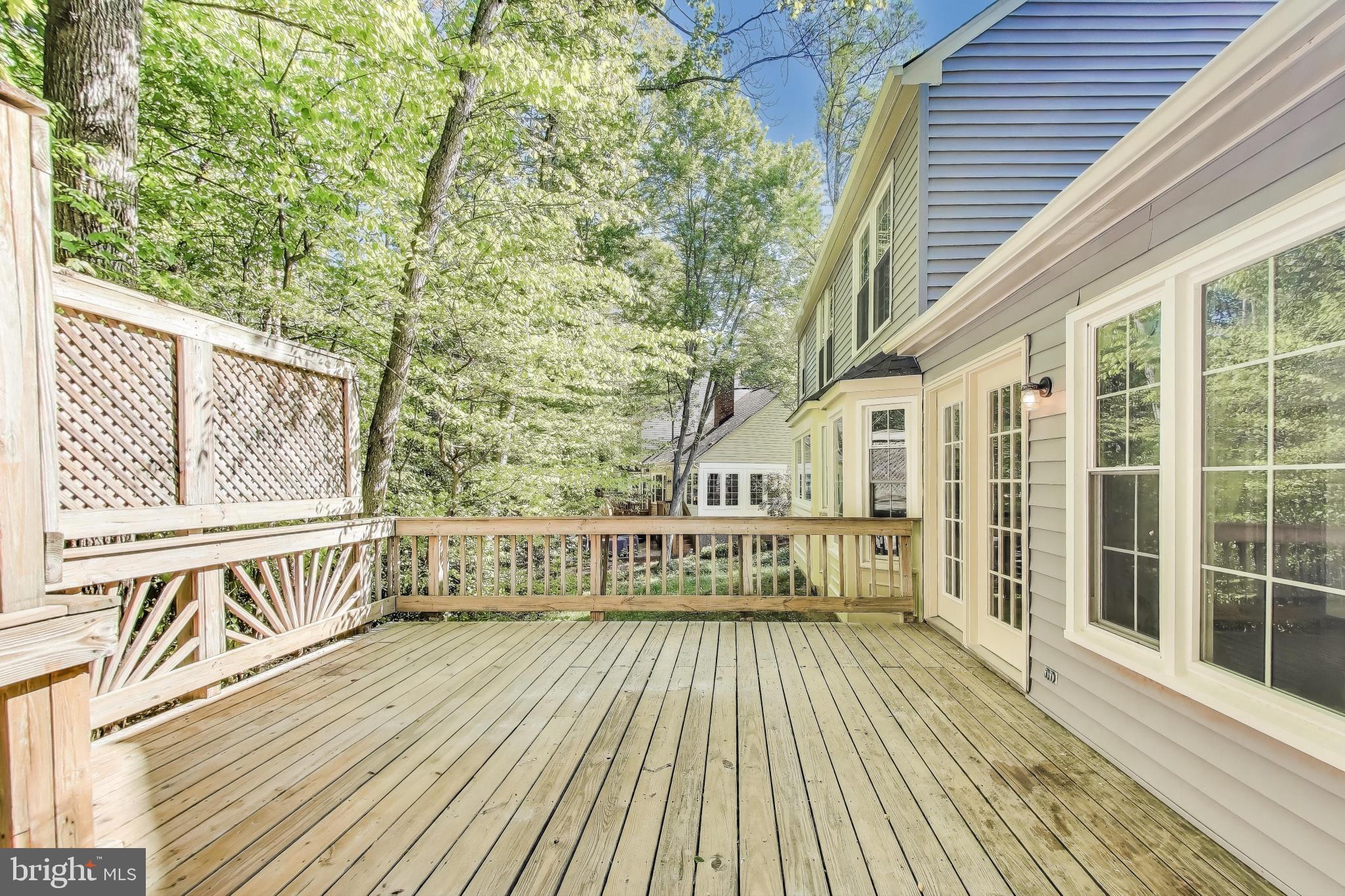 12148 Darnley Rd