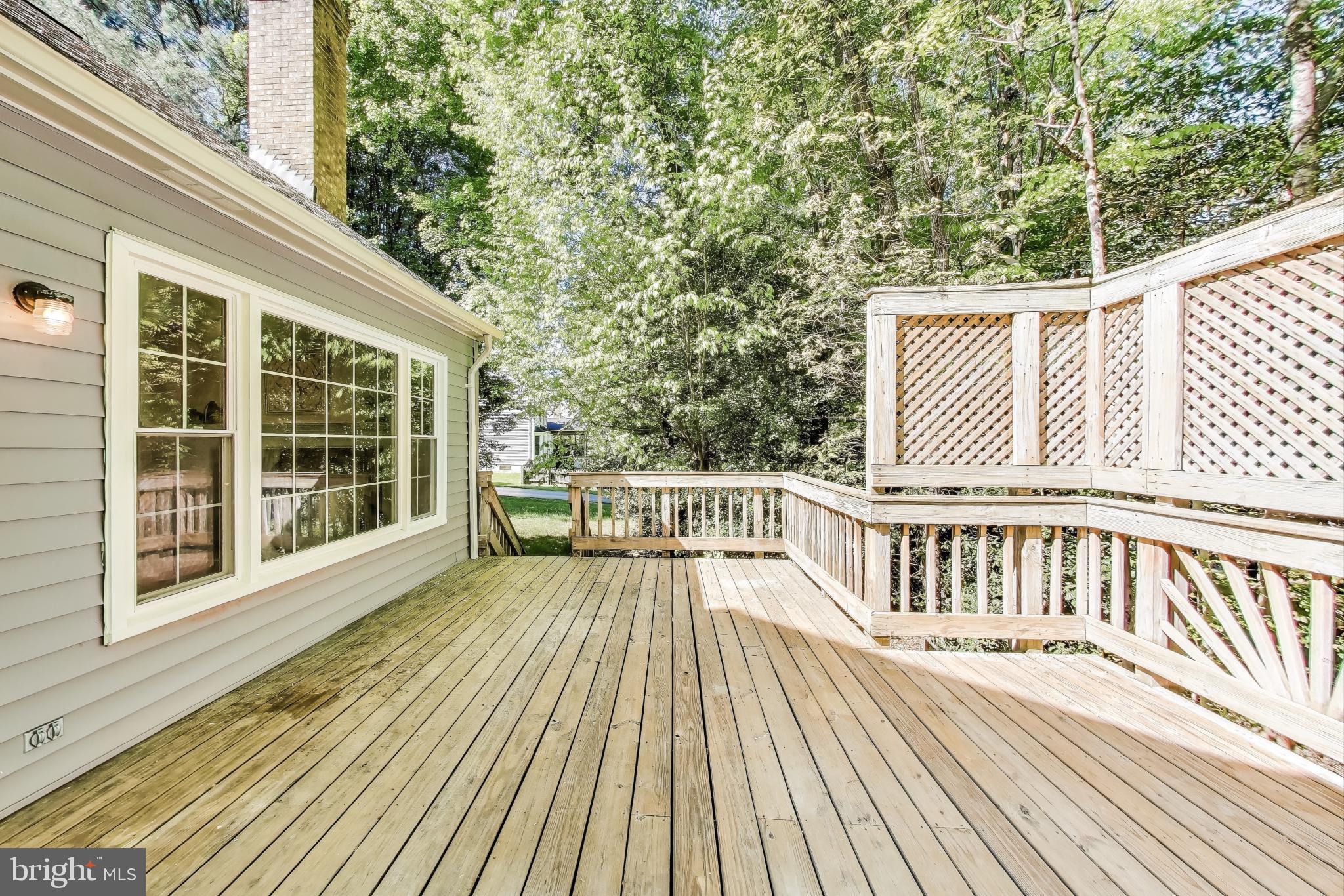 12148 Darnley Rd