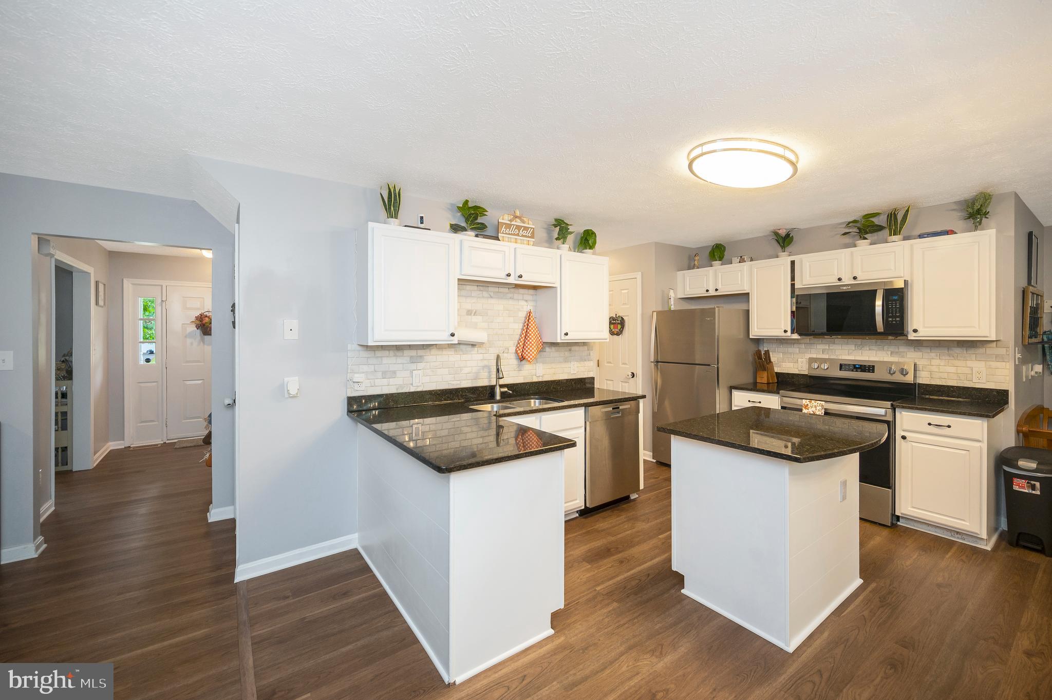 5109 BROOKSHIRE COURT W