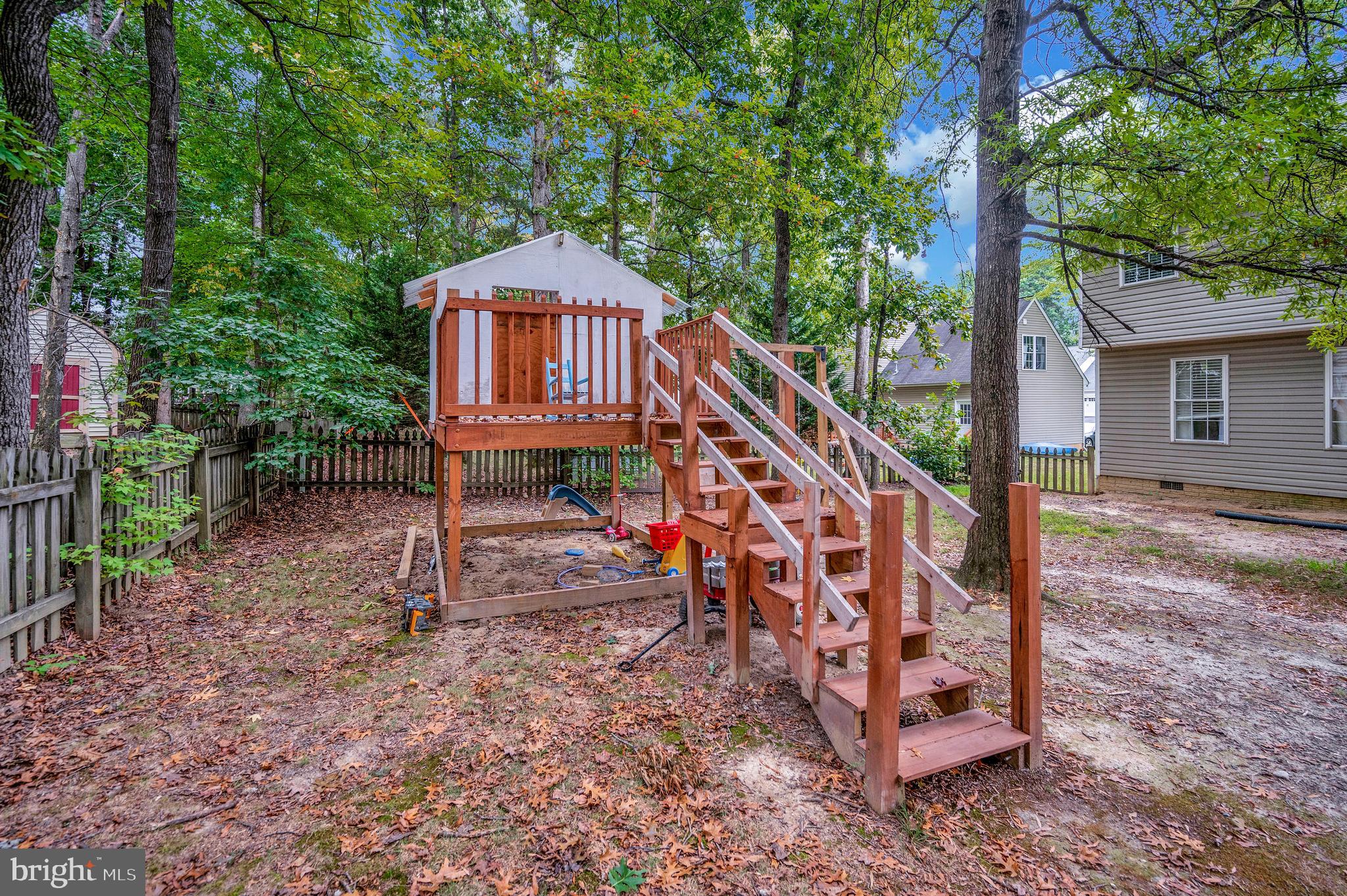 5109 BROOKSHIRE COURT W