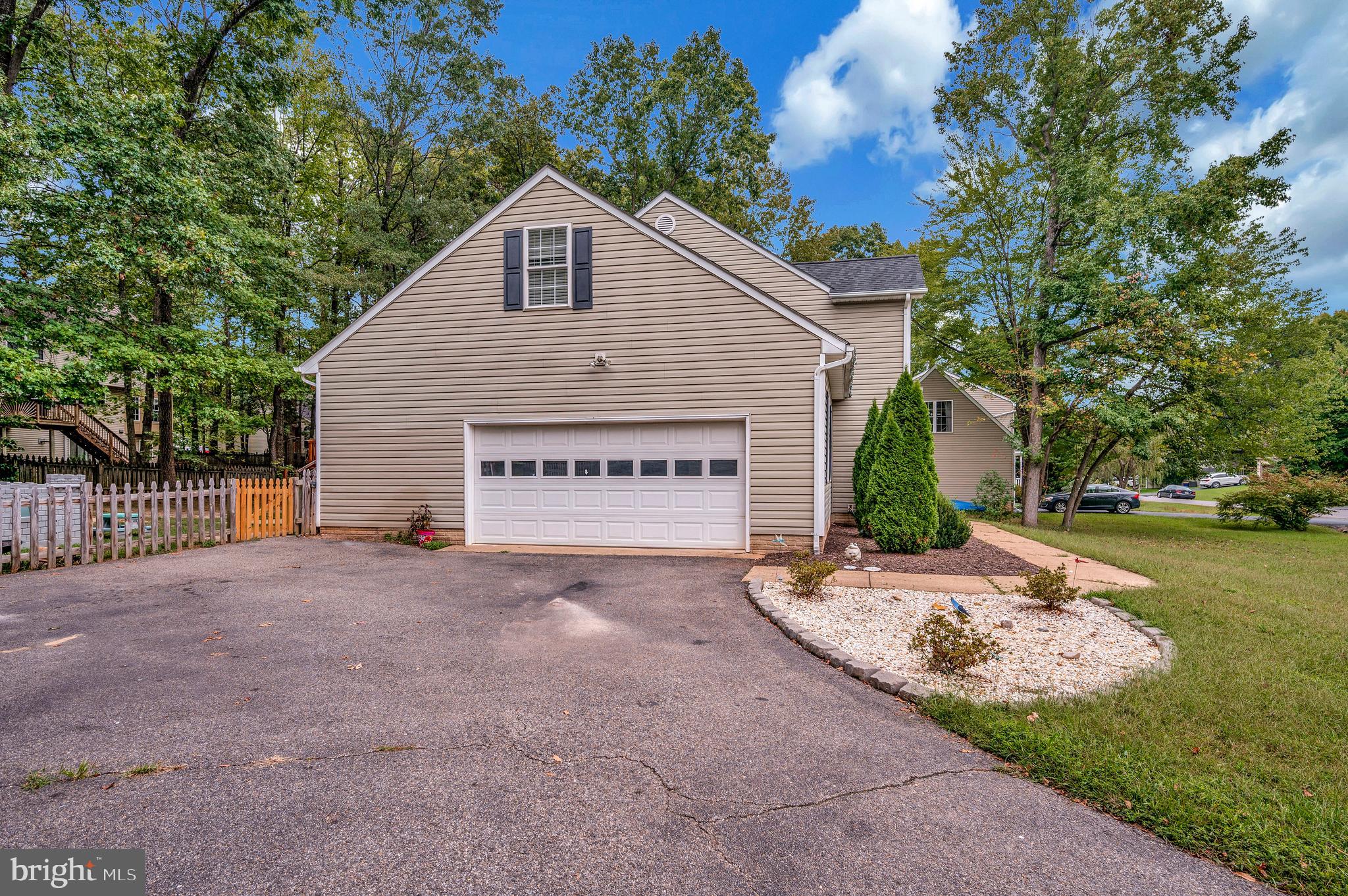 5109 BROOKSHIRE COURT W