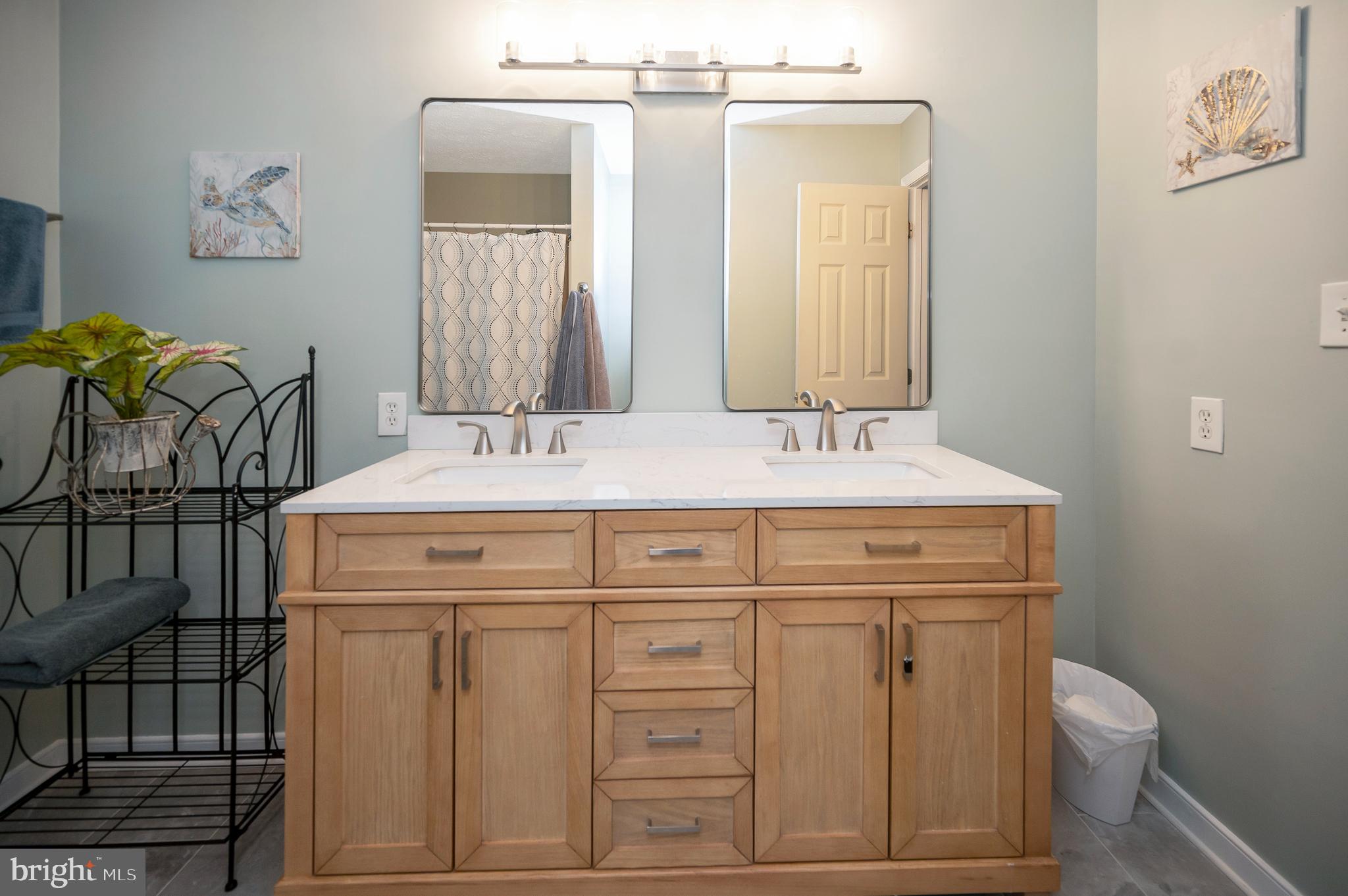 5109 BROOKSHIRE COURT W