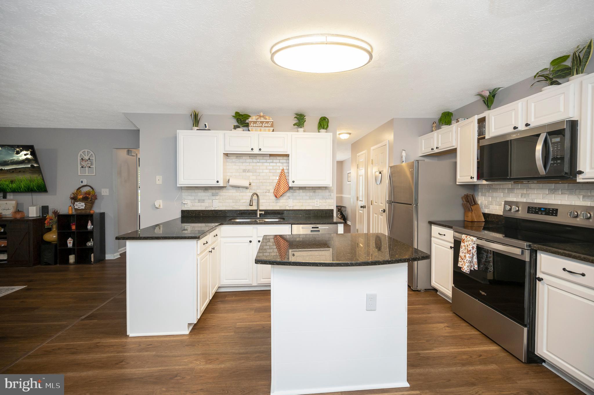 5109 BROOKSHIRE COURT W