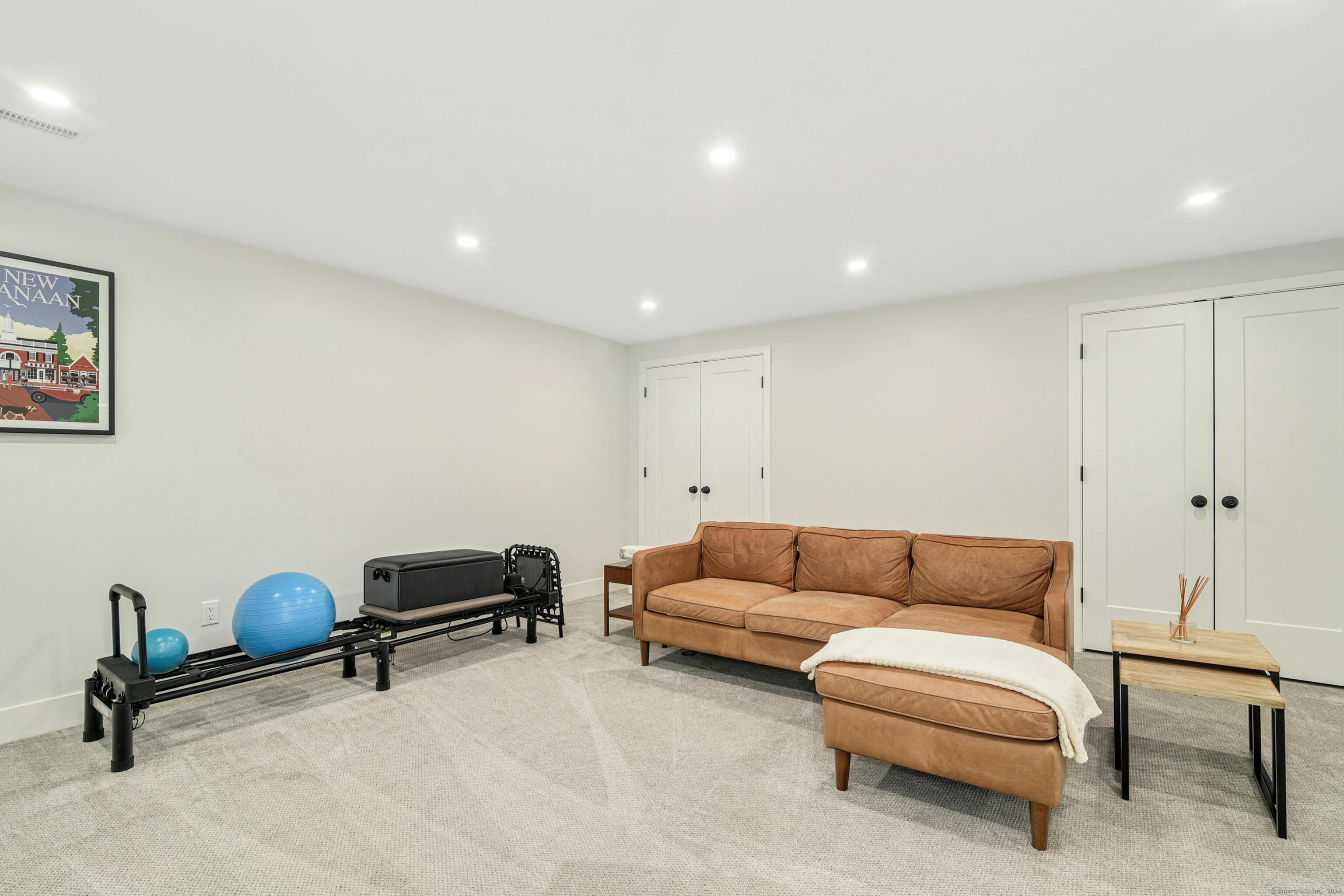 312 Elm Street APT 35