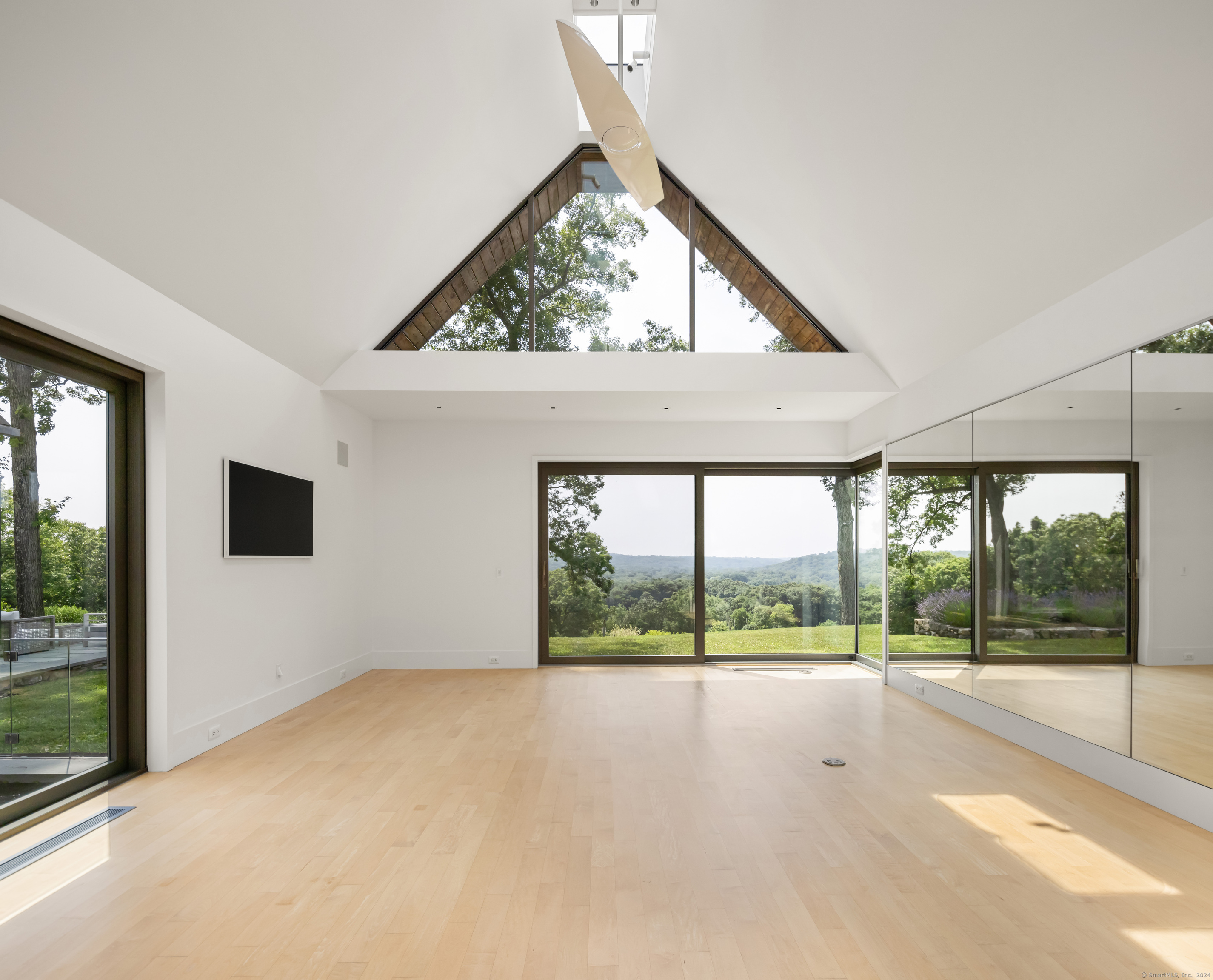 10 Dragonwood Lane