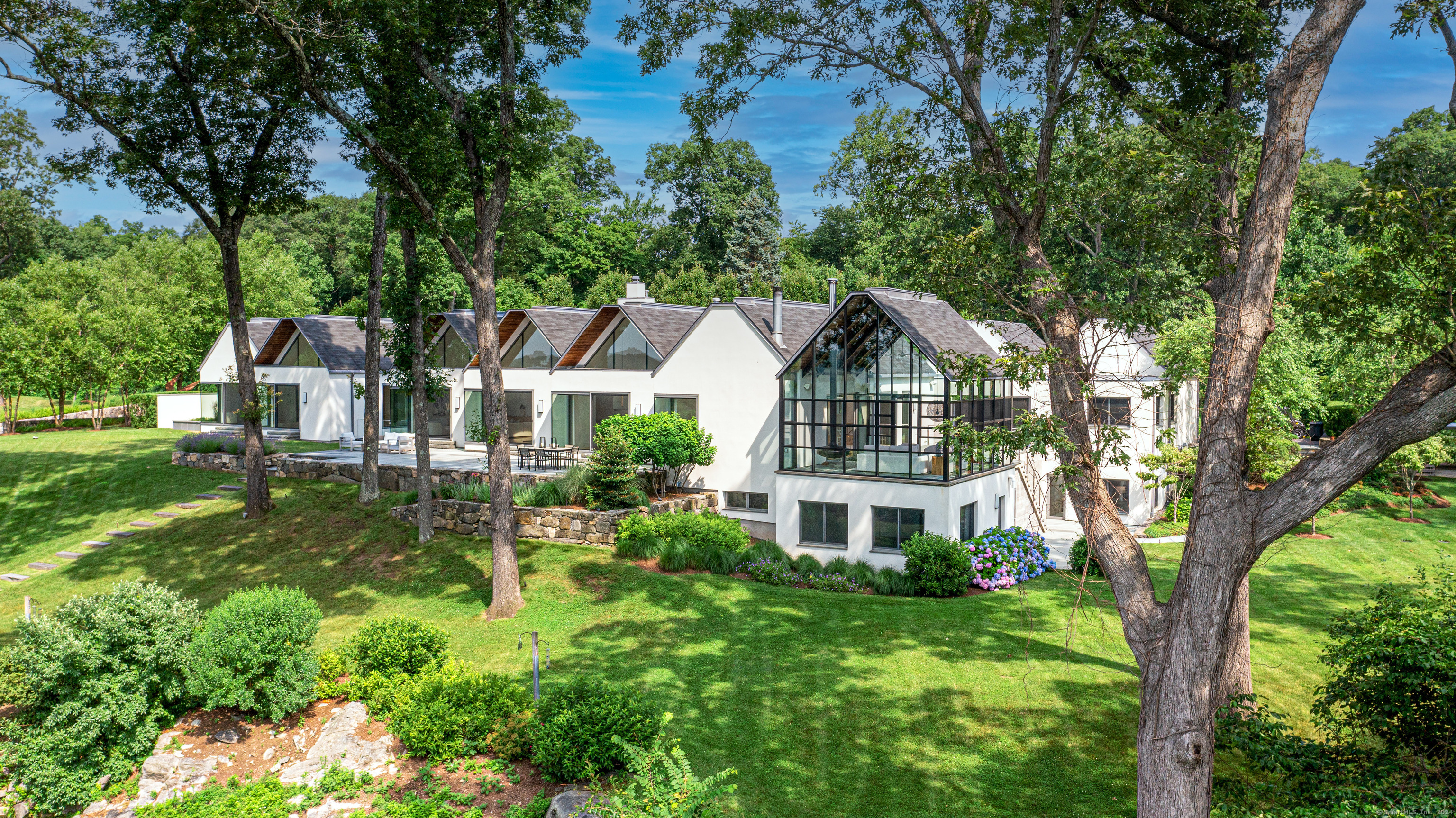 10 Dragonwood Lane