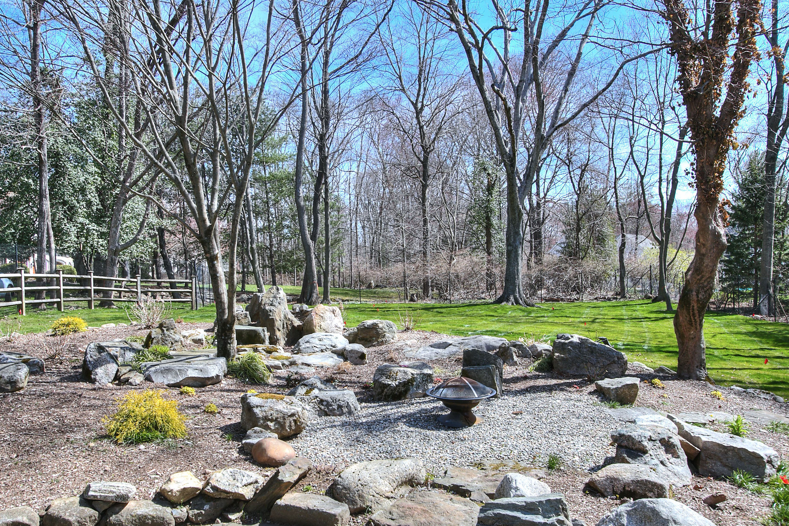 6 Lantern Hill Road