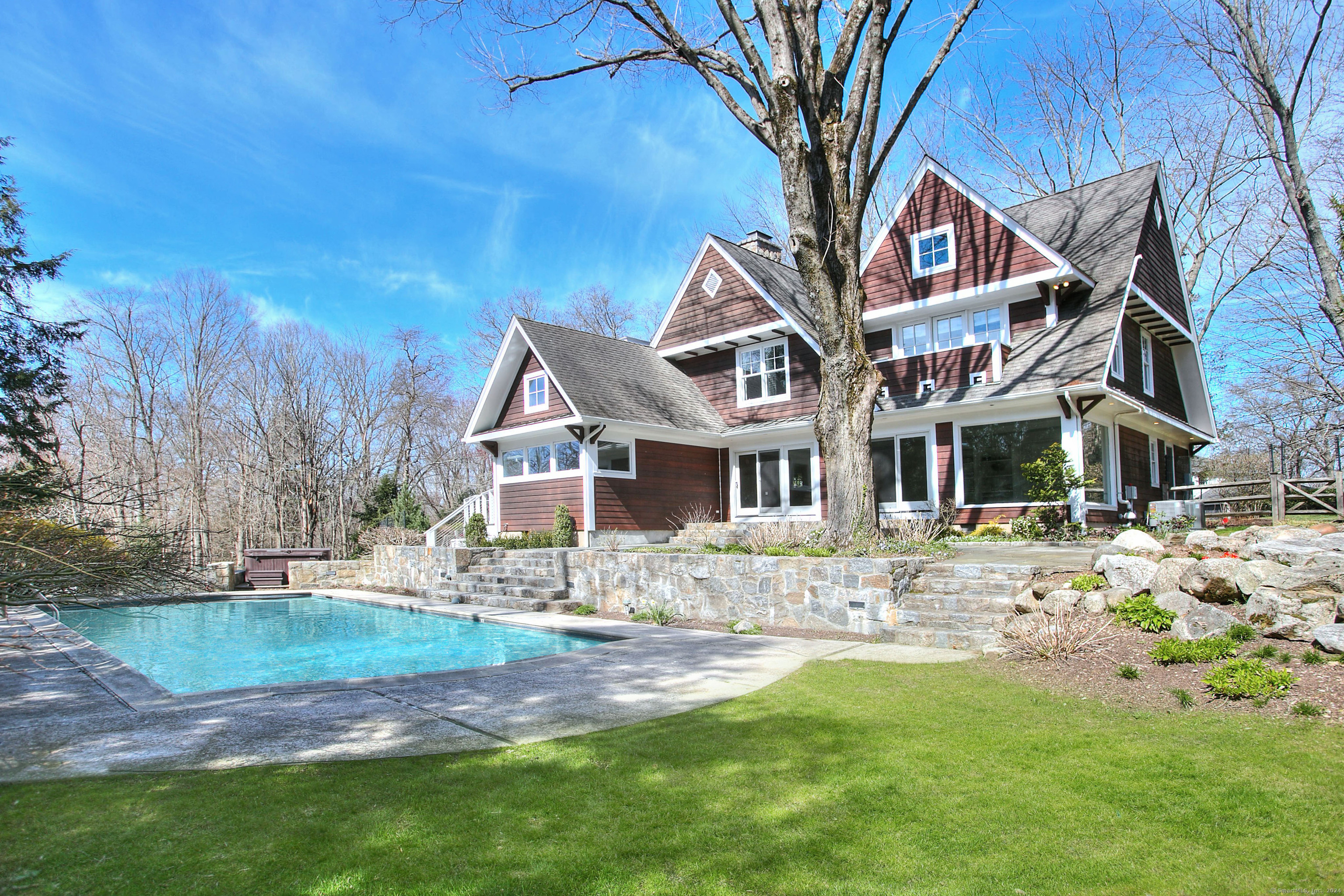 6 Lantern Hill Road