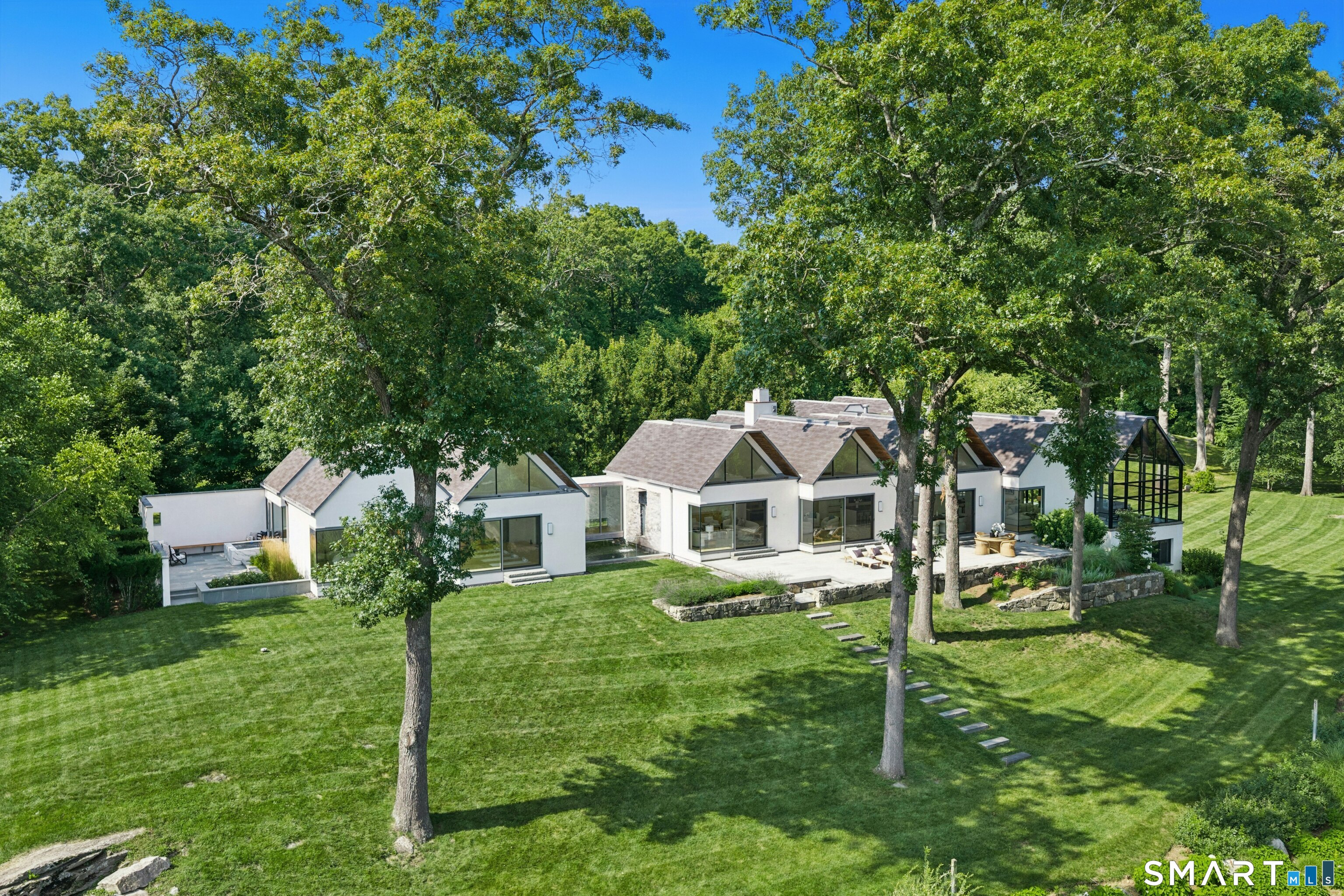 10 Dragonwood Lane