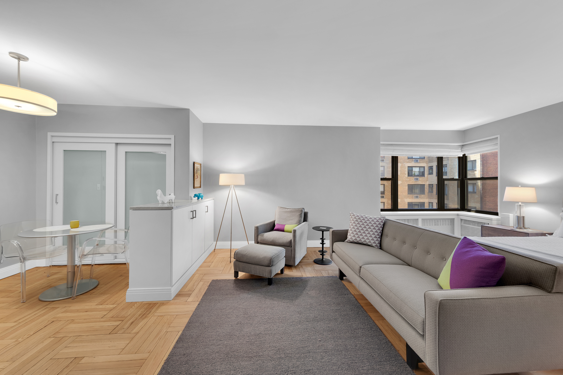 55 E END Avenue 11N