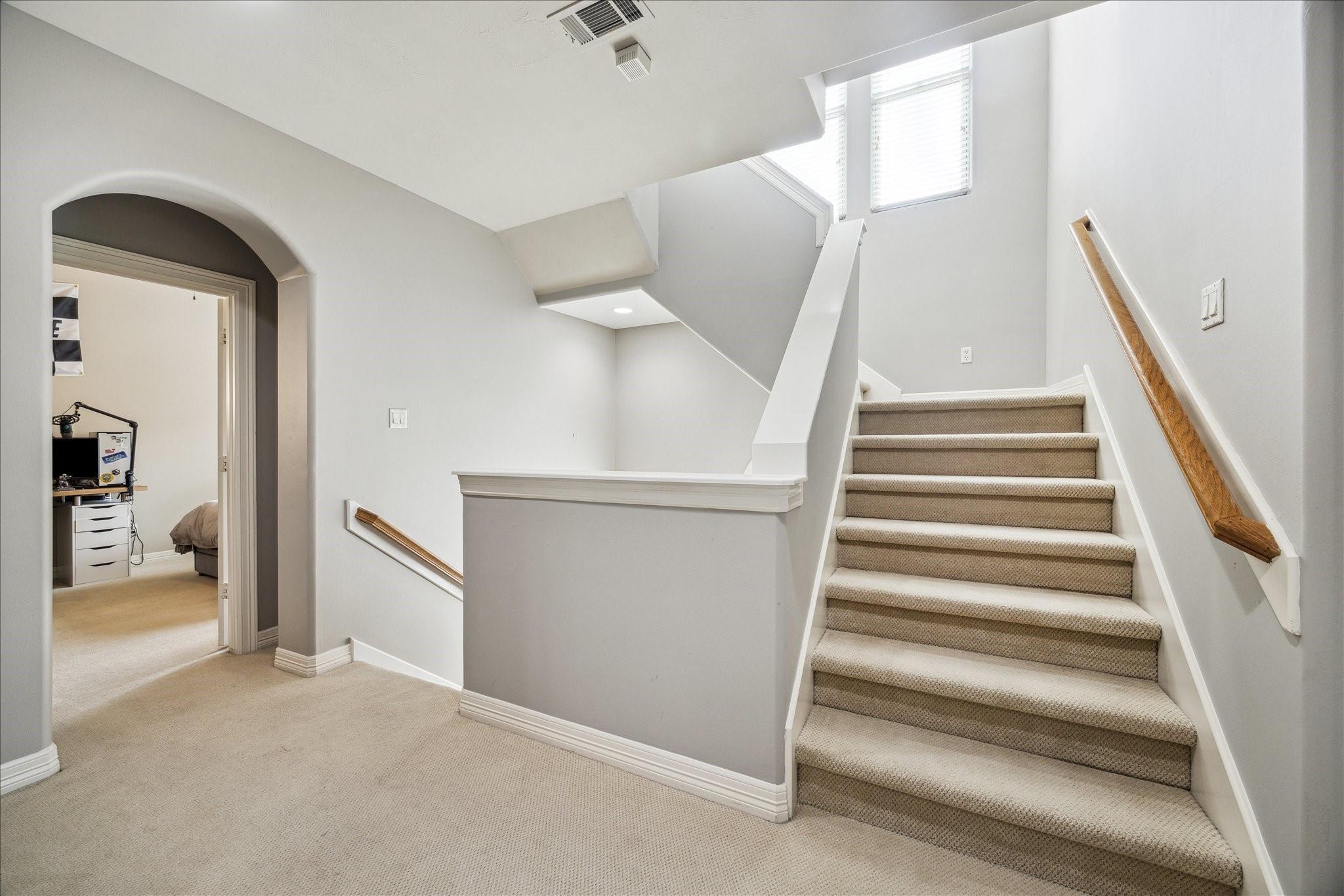 2727 Stuart Manor Manor