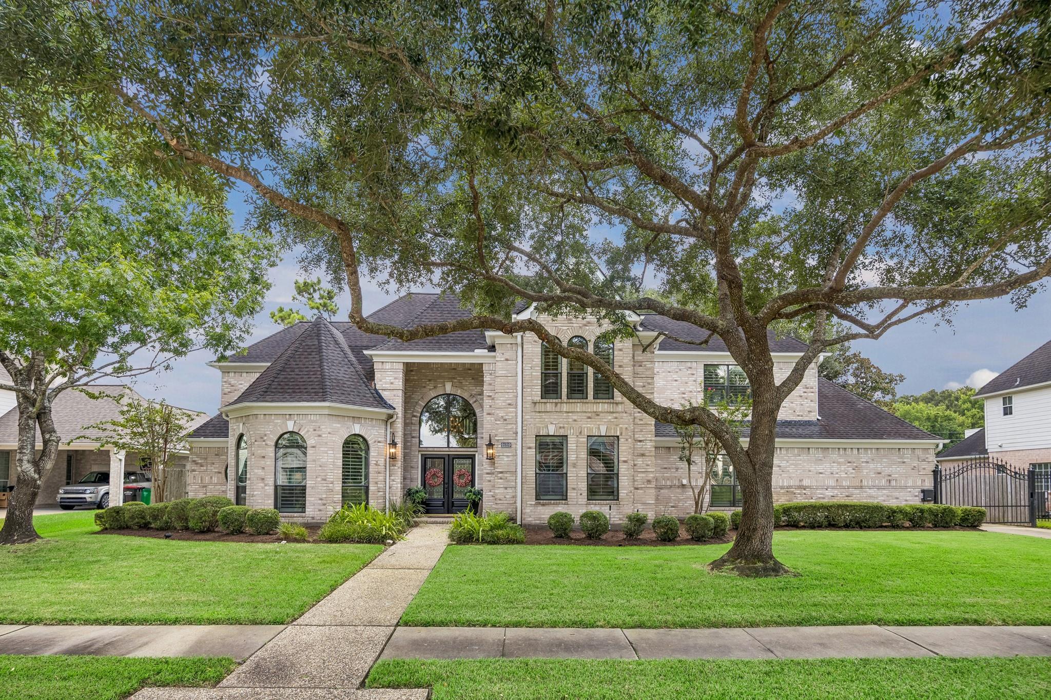 21219 Kelliwood Greens Drive