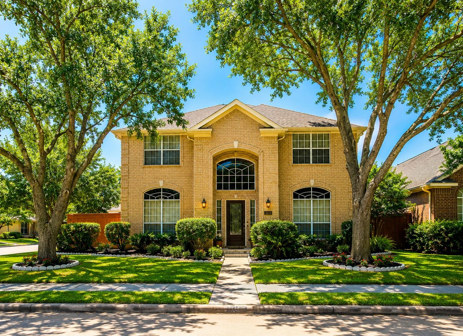 14218 Swallowfield Drive