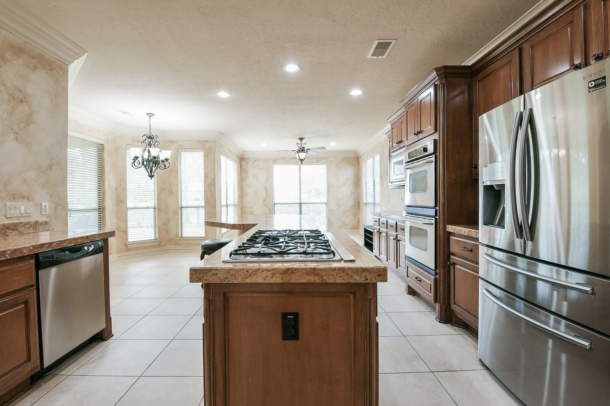 2014 Flower Garden Lane