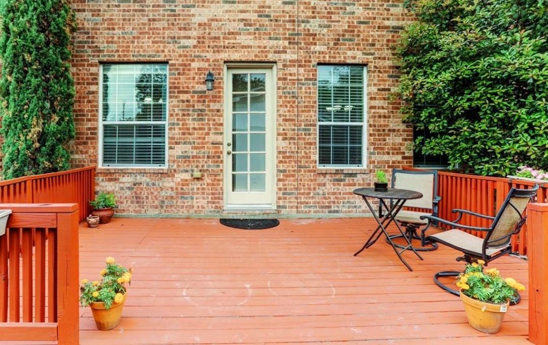 1506 Shady Villa Fern
