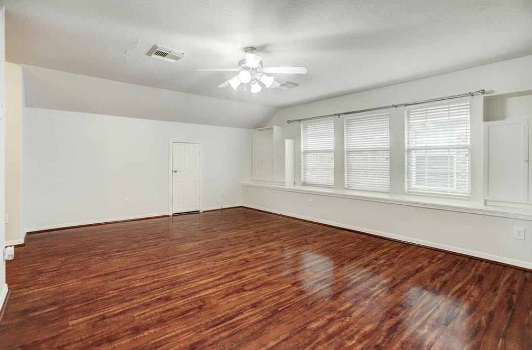 1506 Shady Villa Fern