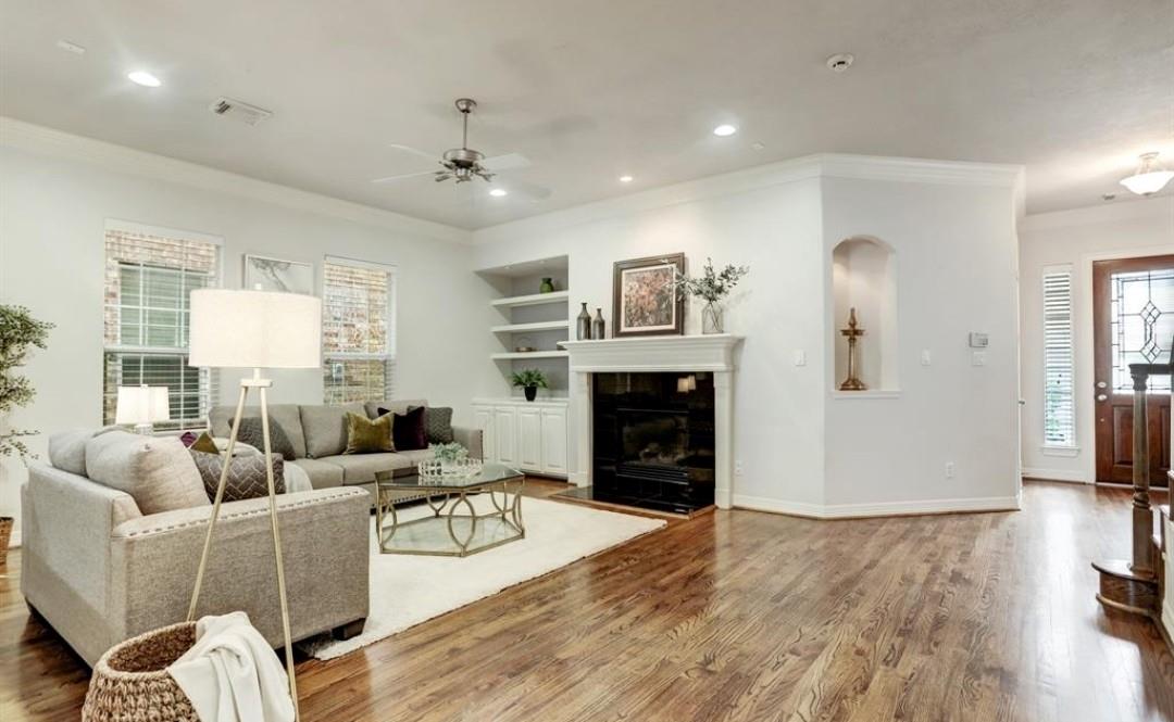 1506 Shady Villa Fern